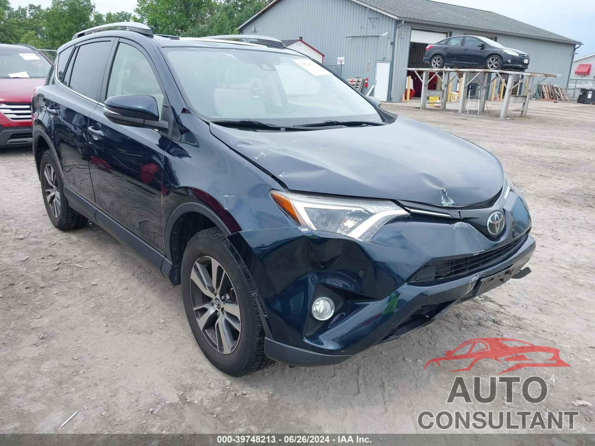 TOYOTA RAV4 2018 - JTMRFREV4JJ723795