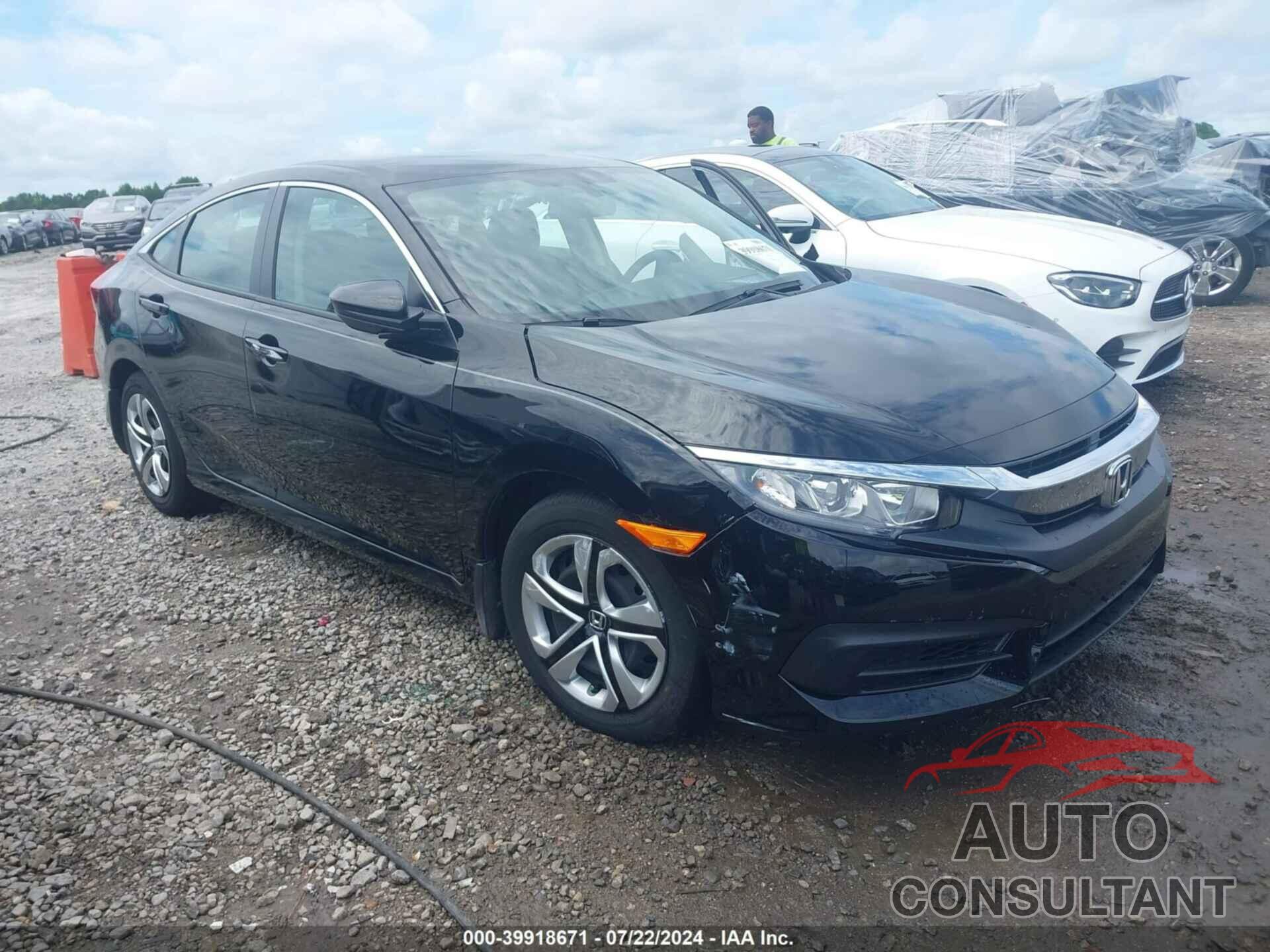 HONDA CIVIC 2018 - 2HGFC2F56JH579235