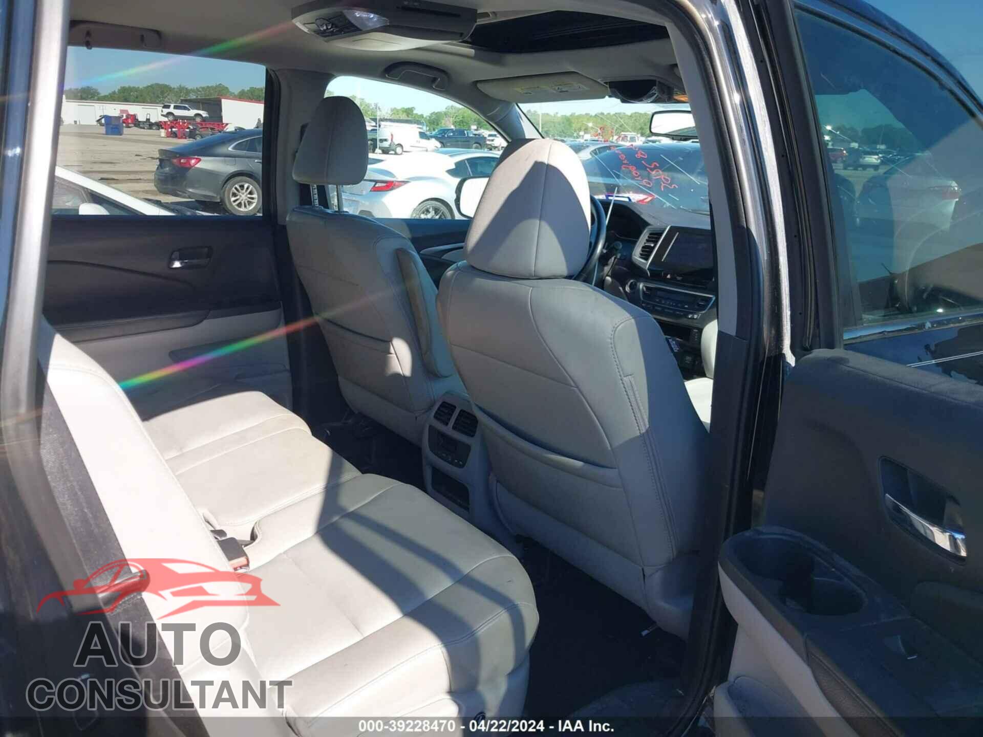 HONDA PILOT 2016 - 5FNYF5H55GB045266