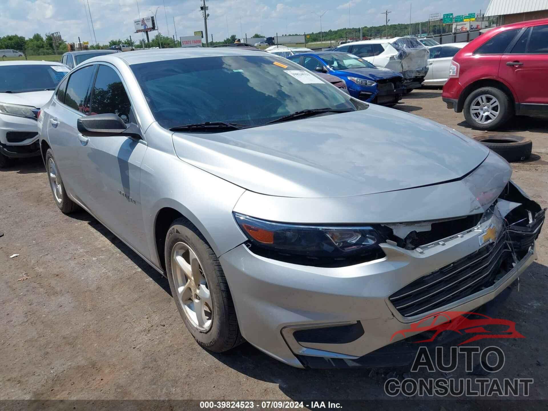 CHEVROLET MALIBU 2018 - 1G1ZB5ST7JF257007