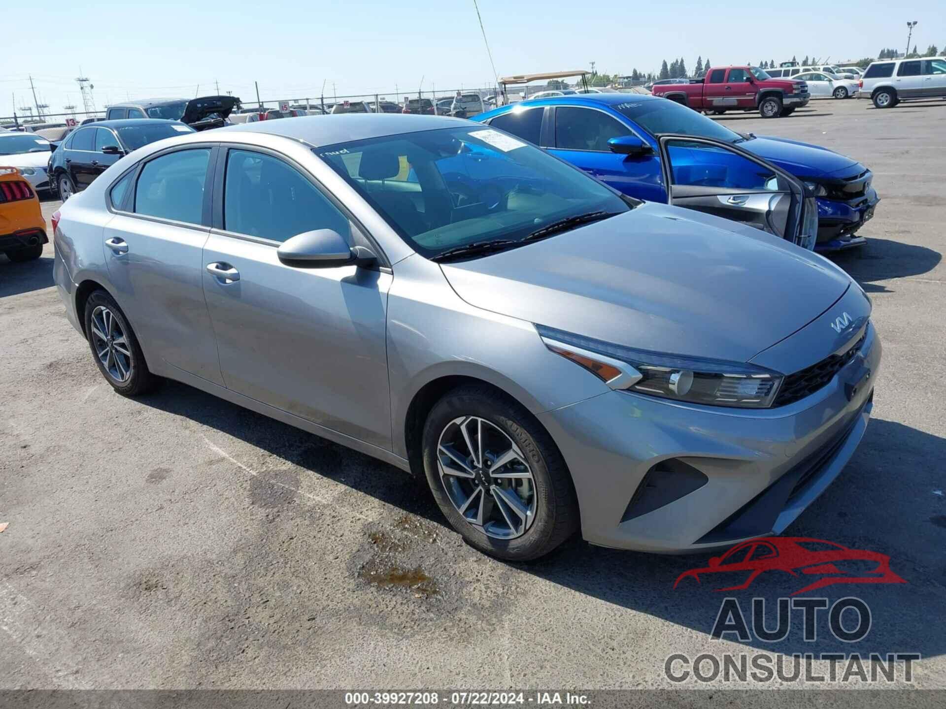 KIA FORTE 2023 - 3KPF24AD8PE566888