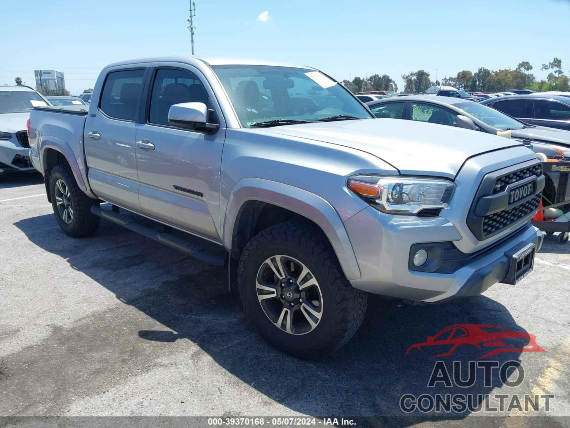 TOYOTA TACOMA 2017 - 5TFAZ5CN8HX051909