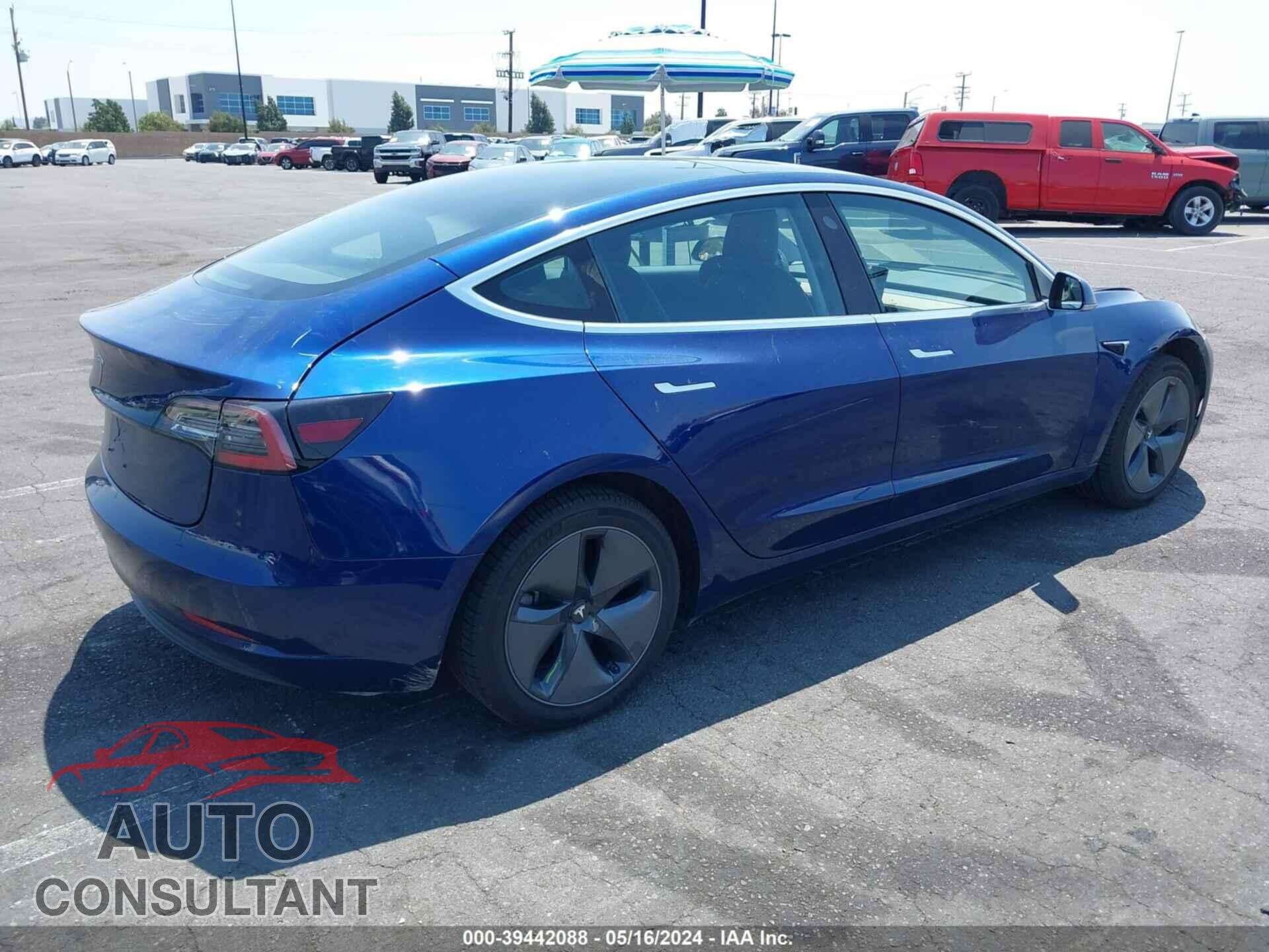 TESLA MODEL 3 2018 - 5YJ3E1EA2JF005547