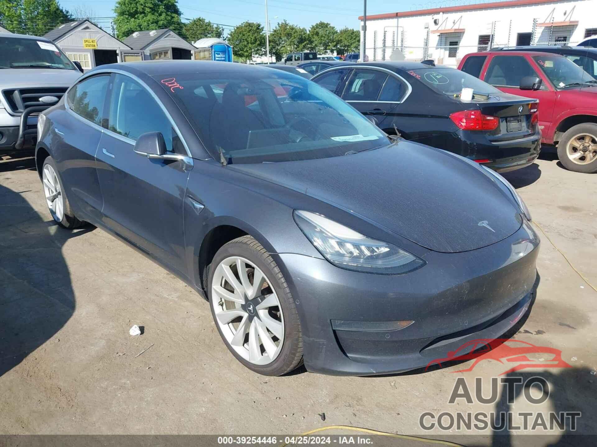 TESLA MODEL 3 2018 - 5YJ3E1EA3JF052764