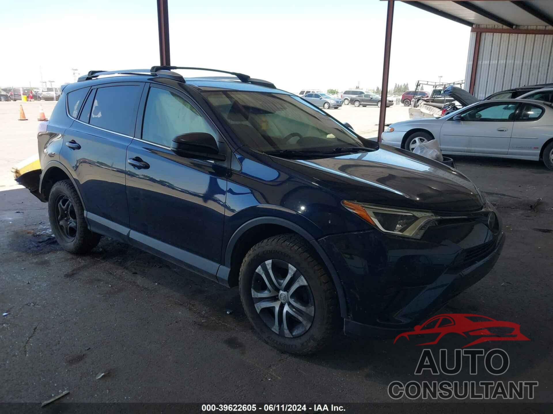 TOYOTA RAV4 2017 - JTMBFREV0HJ150891