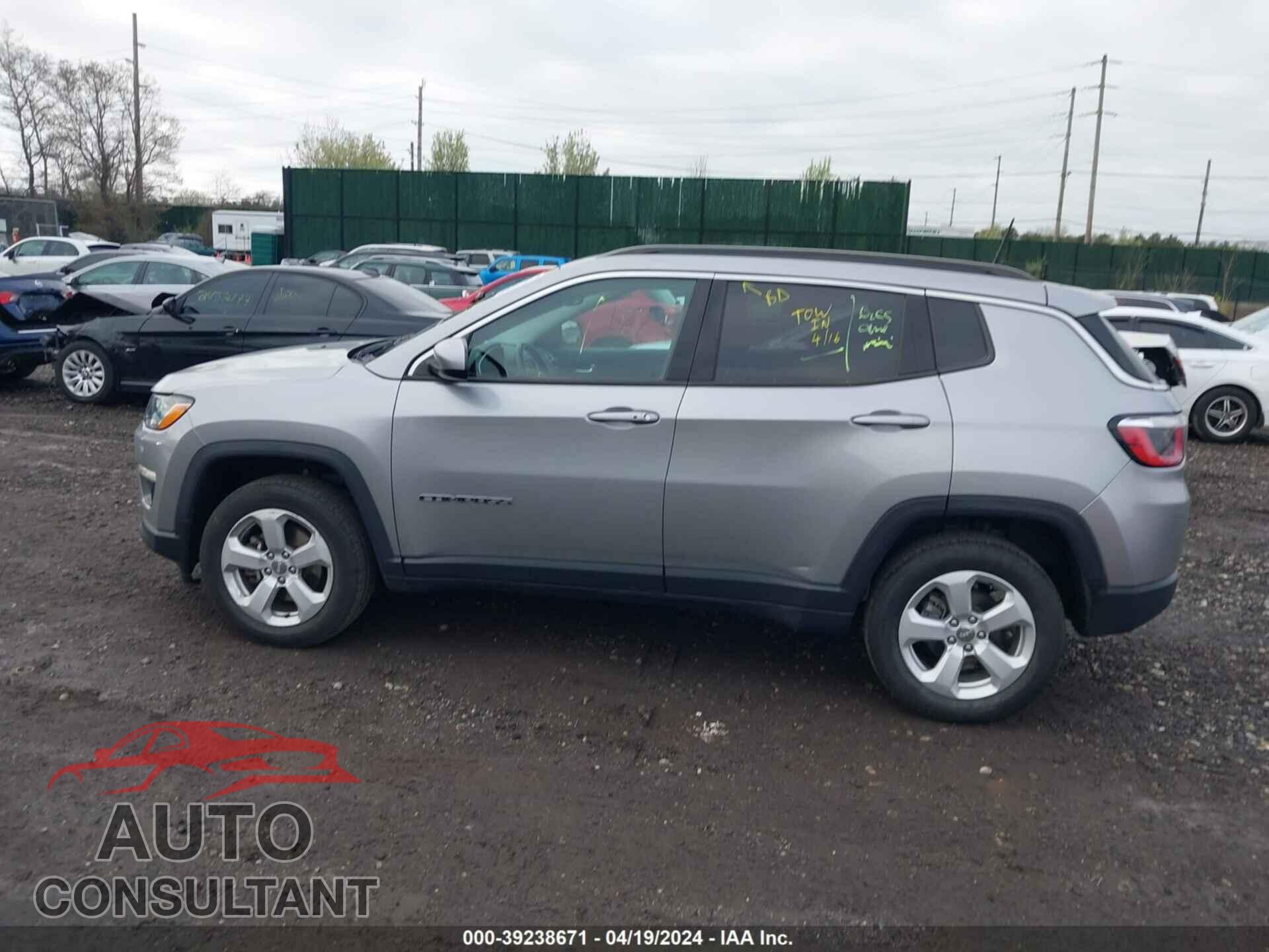 JEEP COMPASS 2018 - 3C4NJDBB9JT483677