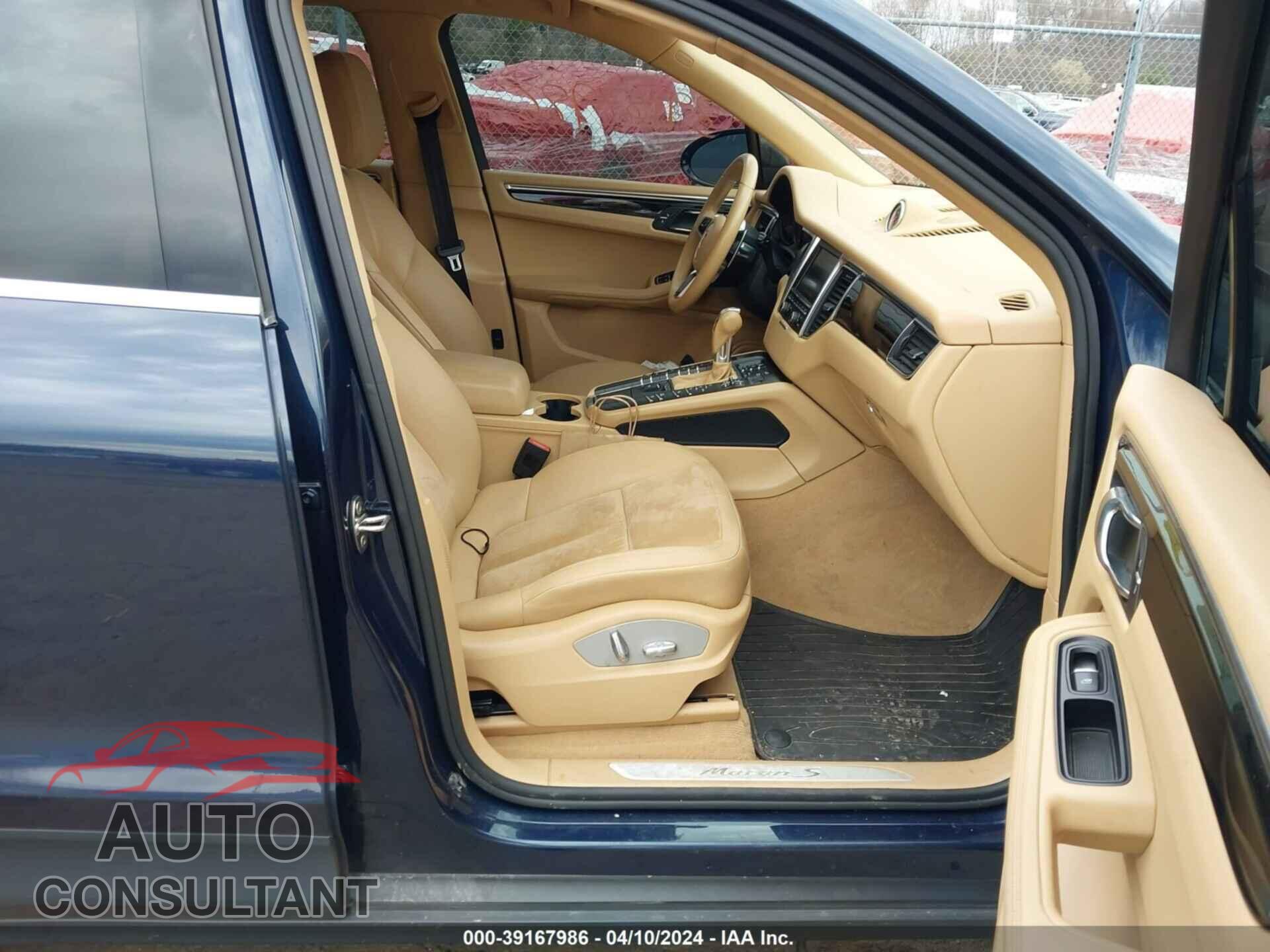 PORSCHE MACAN 2016 - WP1AB2A57GLB45645