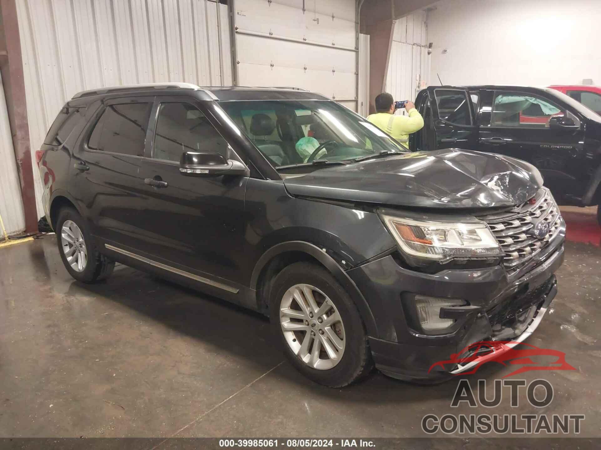 FORD EXPLORER 2017 - 1FM5K7D80HGA45365