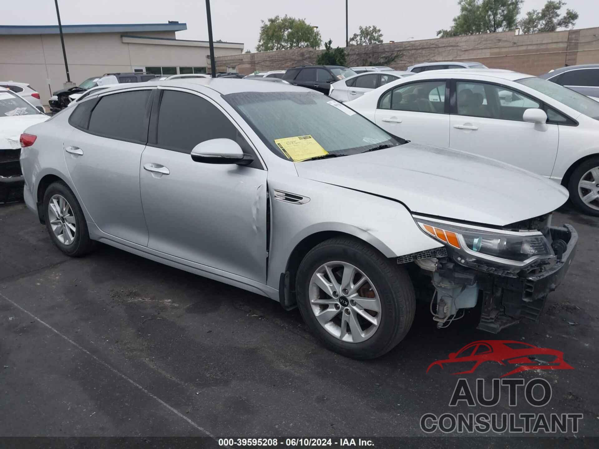 KIA OPTIMA 2017 - KNAGT4L36H5132954