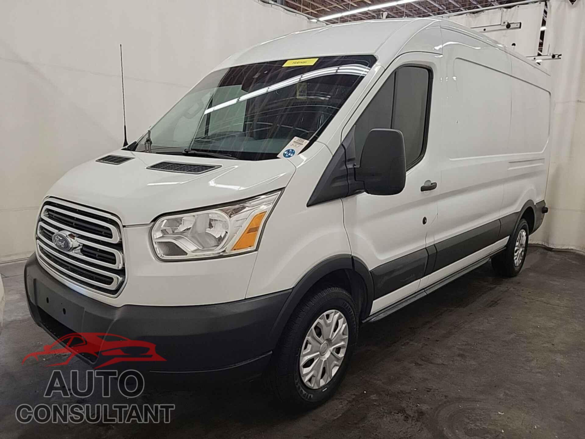 FORD TRANSIT 2017 - 1FTYR2CMXHKB17247