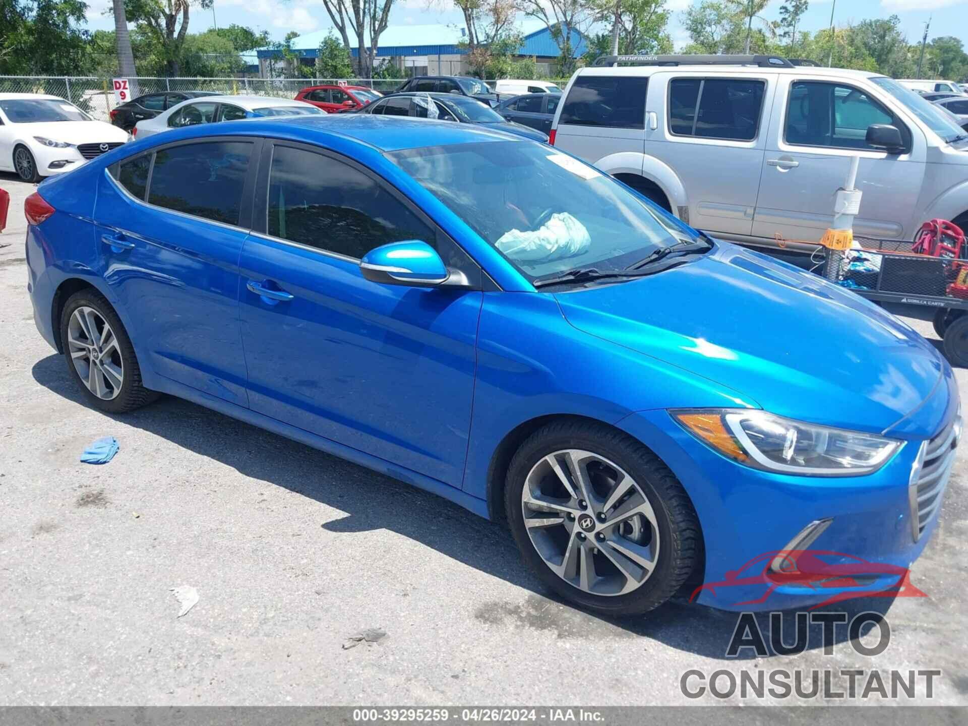 HYUNDAI ELANTRA 2018 - KMHD84LF9JU599696