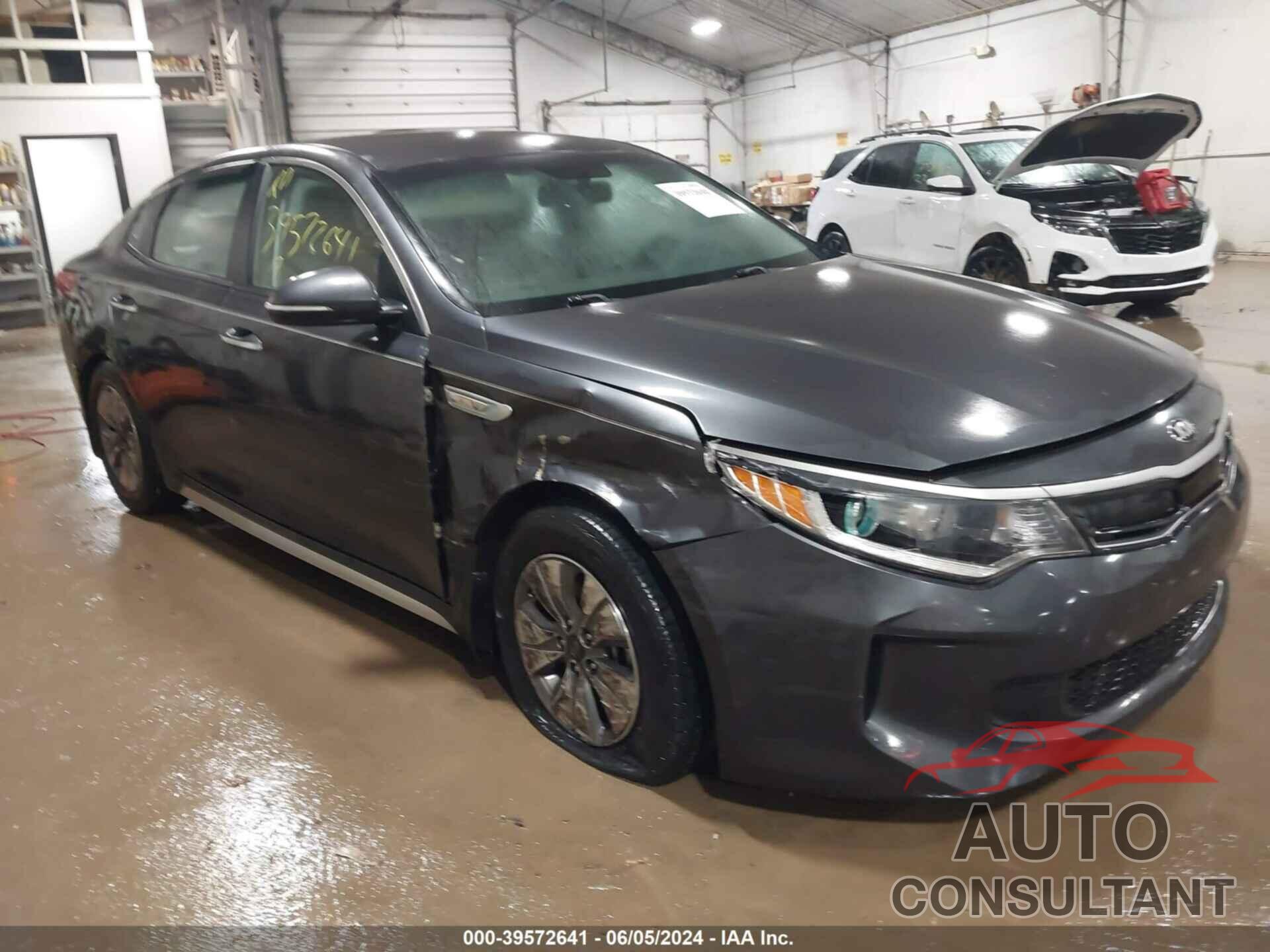 KIA OPTIMA HYBRID 2017 - KNAGT4LE4H5010112