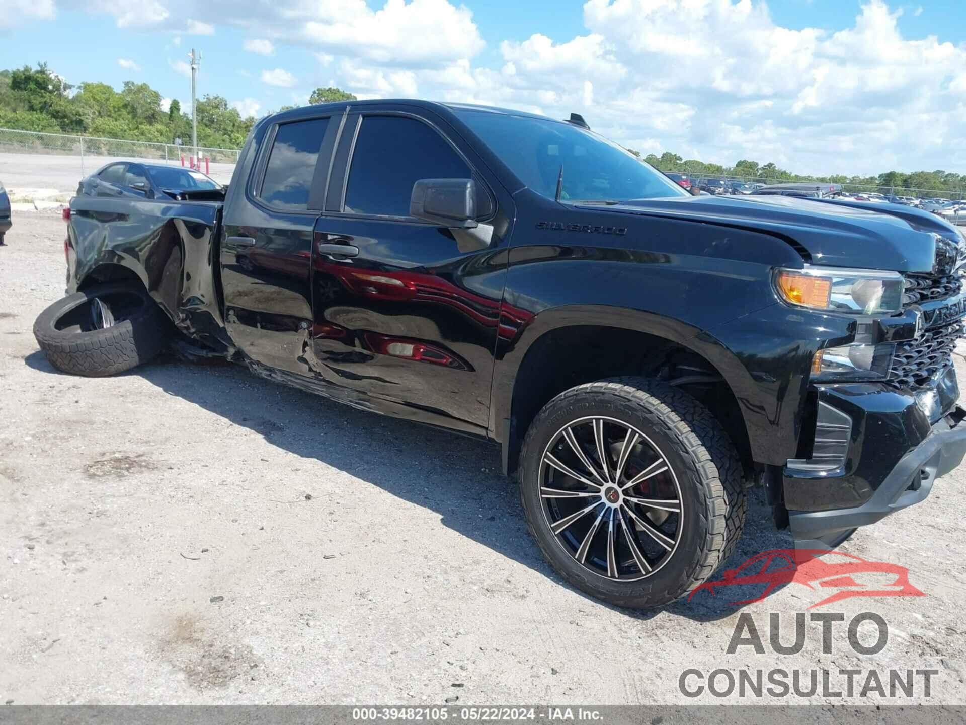 CHEVROLET SILVERADO 1500 2021 - 1GCRWBEK1MZ318089
