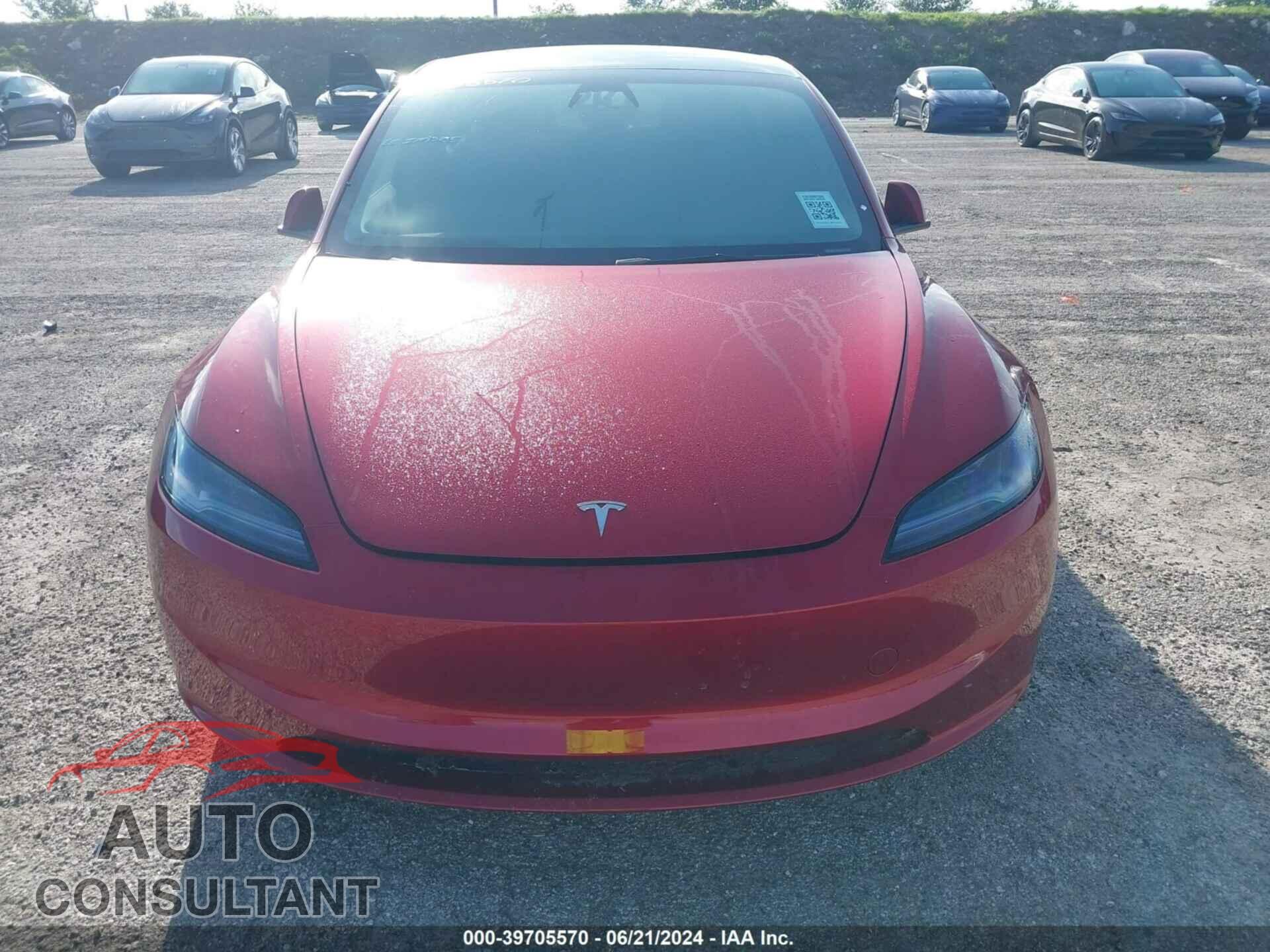 TESLA MODEL 3 2024 - 5YJ3E1EA8RF752663