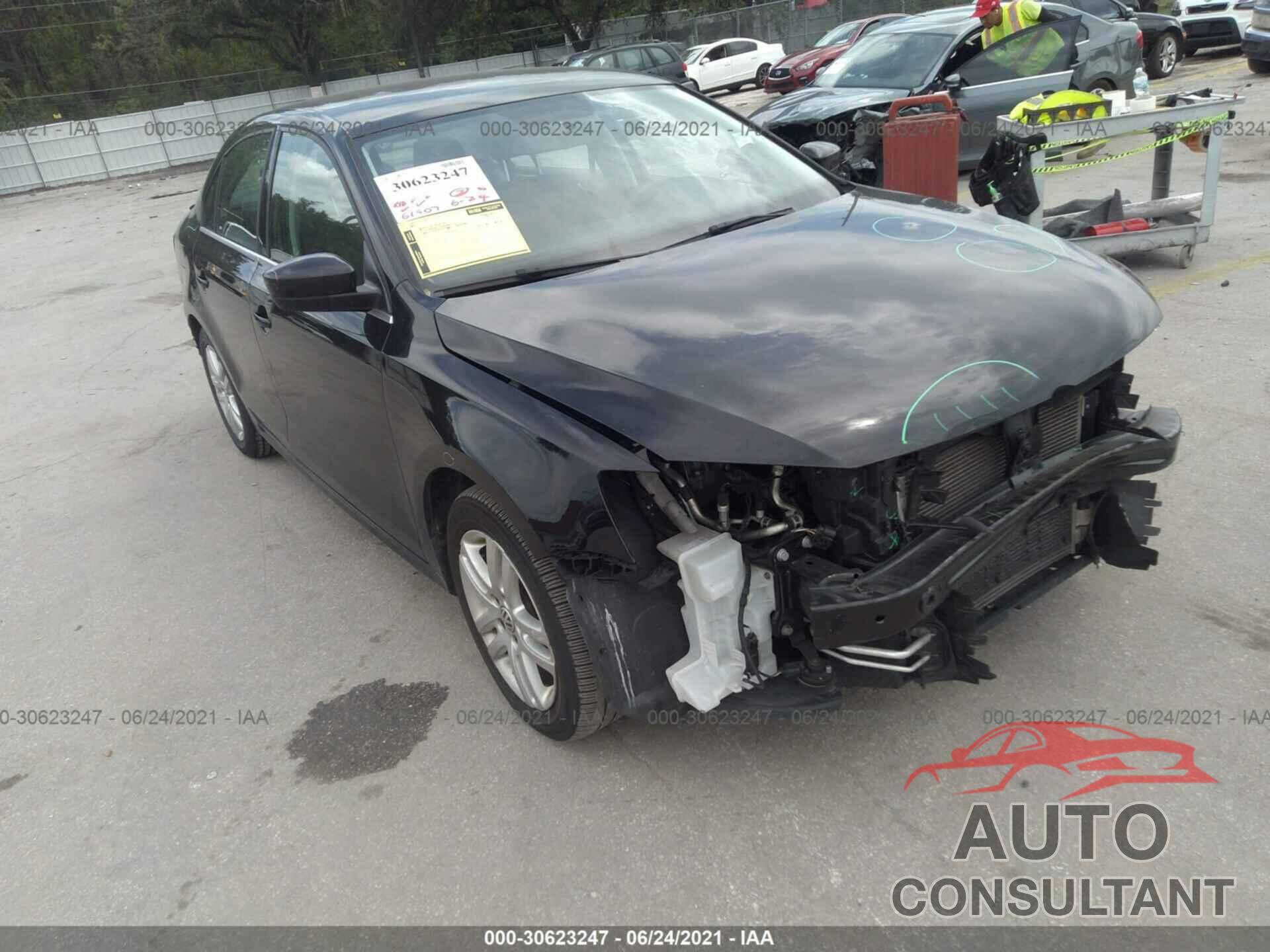 VOLKSWAGEN JETTA 2017 - 3VW2B7AJ1HM370284