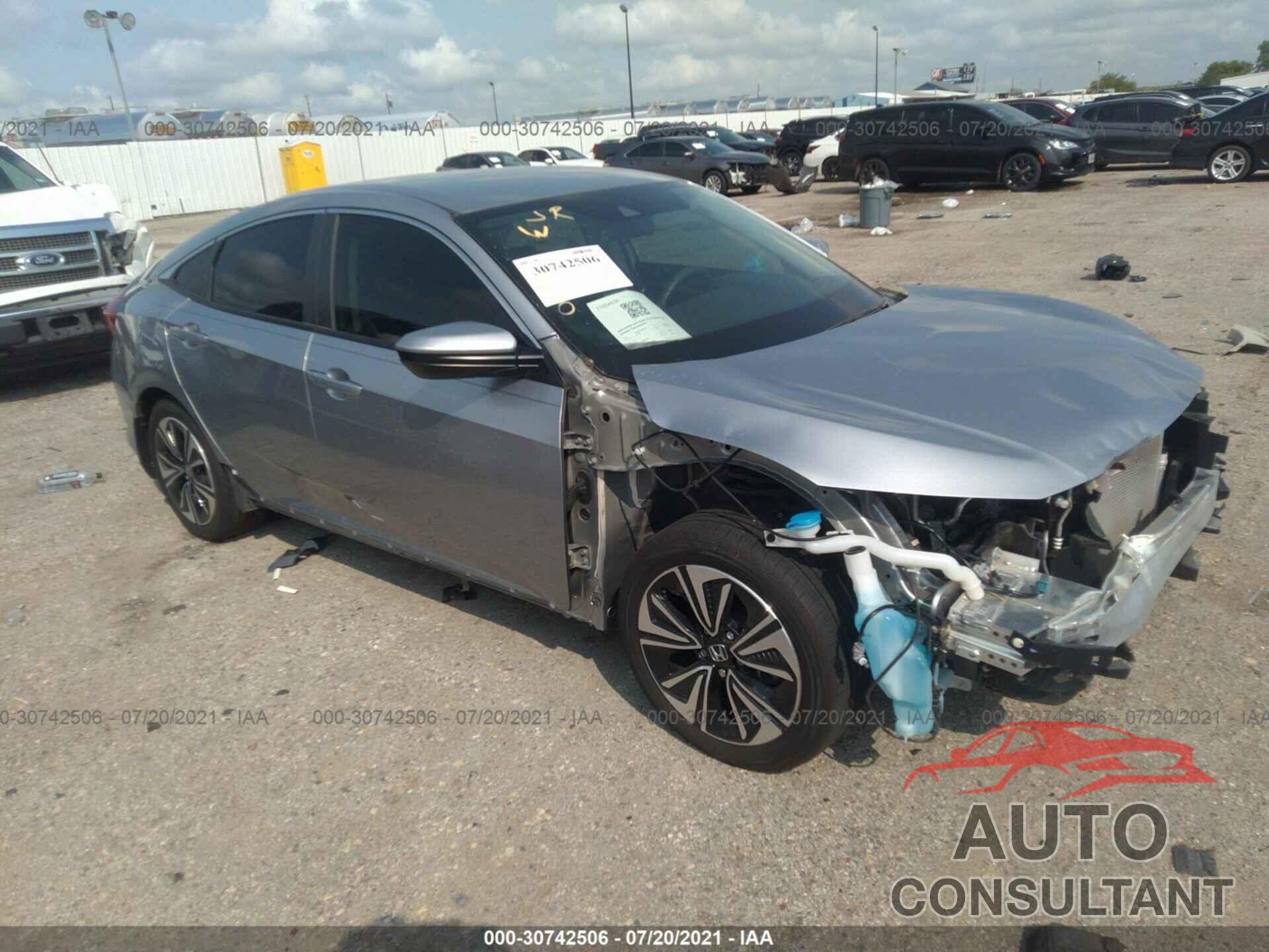 HONDA CIVIC SEDAN 2020 - 19XFC2F61LE017684