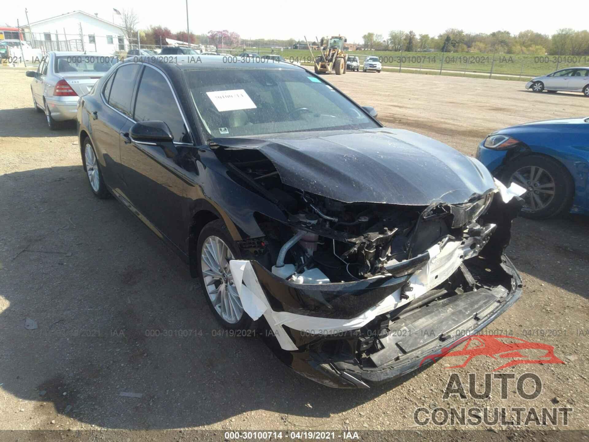 TOYOTA CAMRY 2019 - 4T1B11HK8KU711728