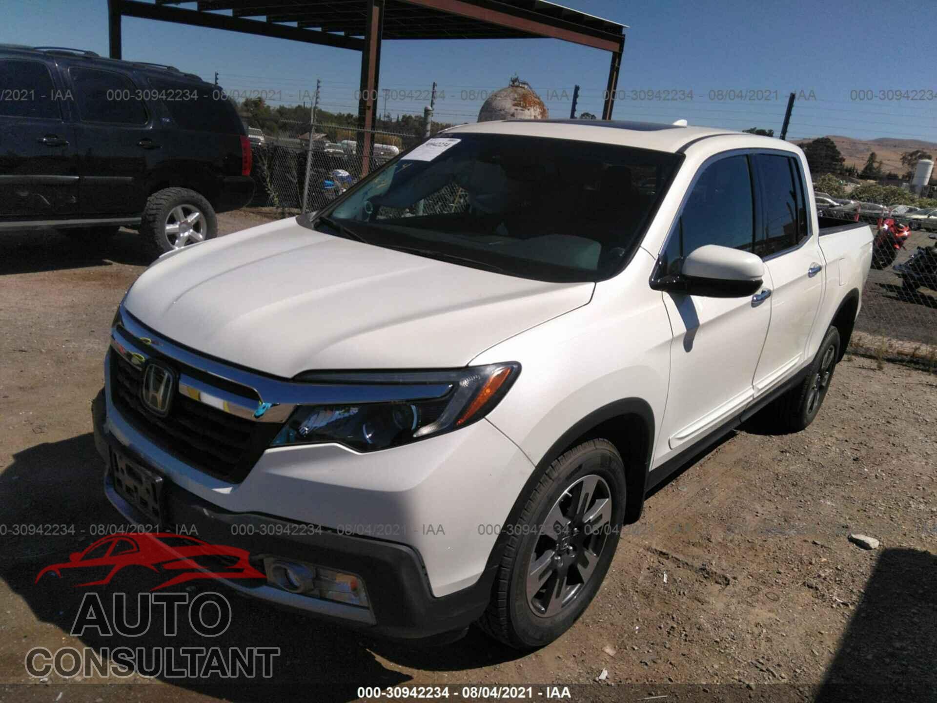 HONDA RIDGELINE 2017 - 5FPYK3F7XHB010400