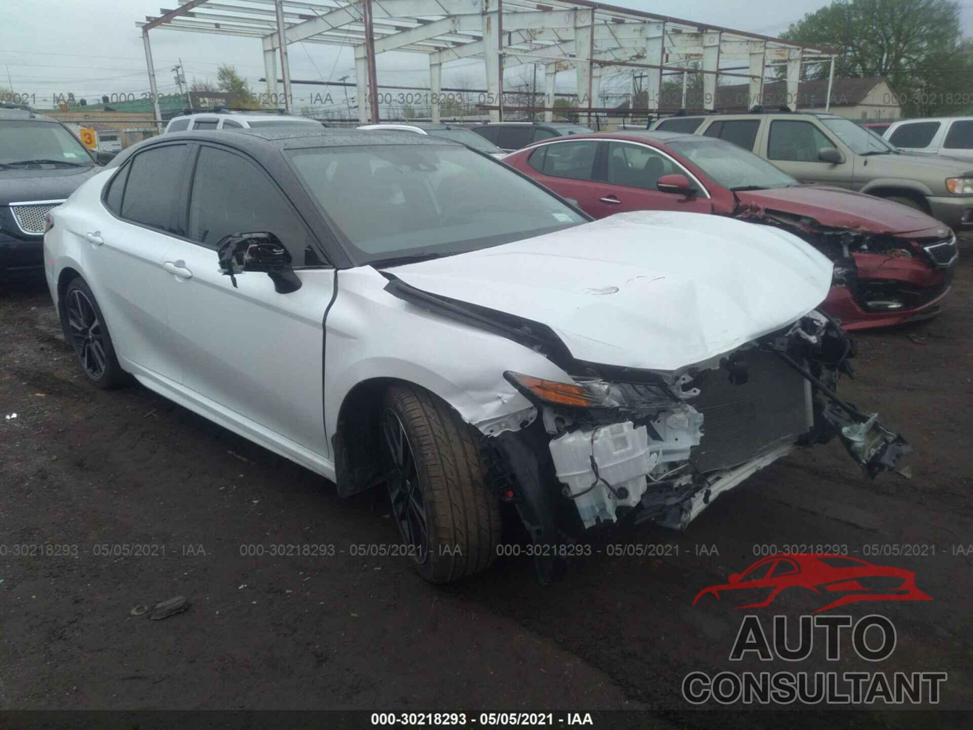 TOYOTA CAMRY 2019 - 4T1B61HK6KU299763