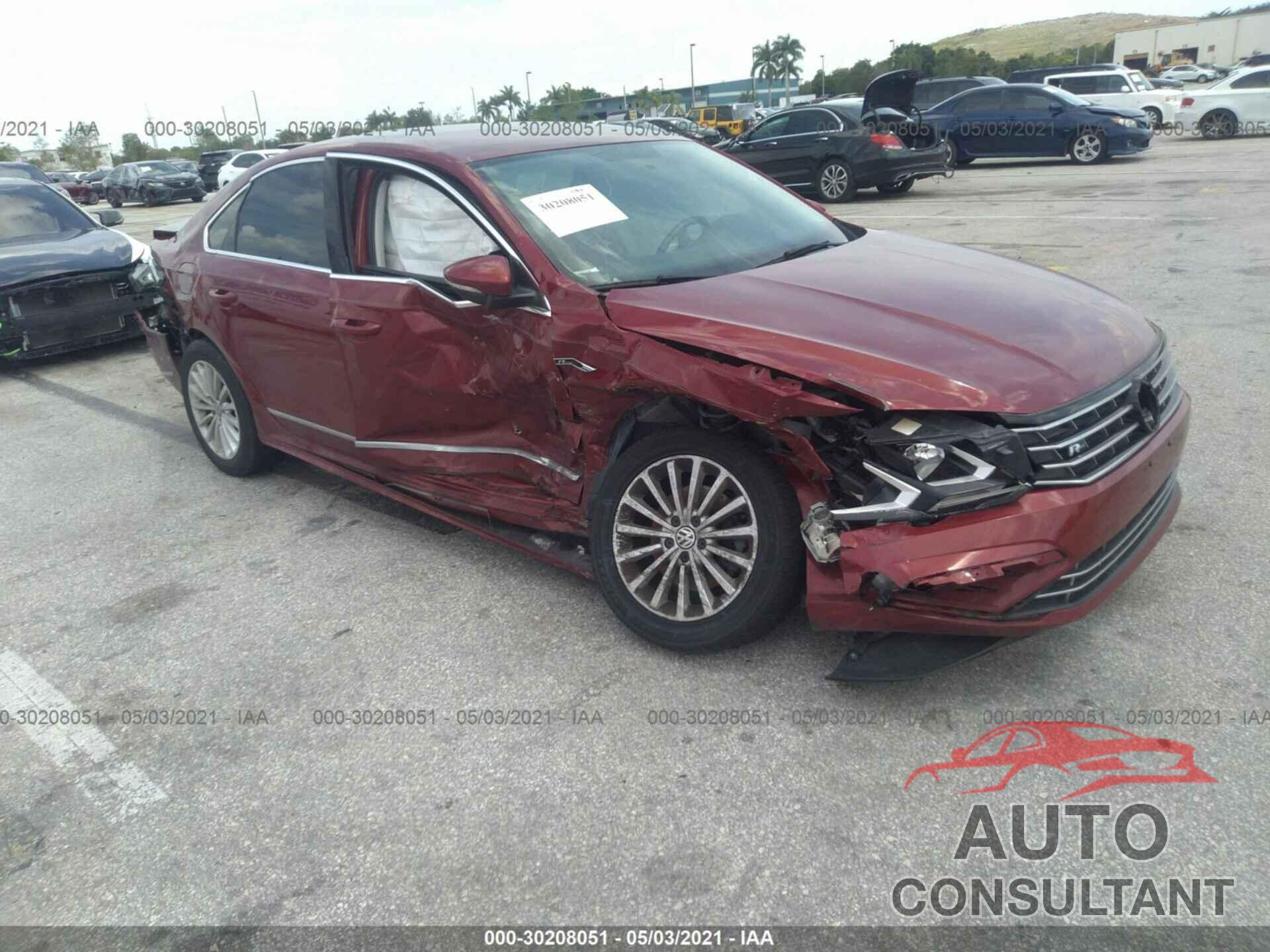 VOLKSWAGEN PASSAT 2017 - 1VWDT7A3XHC001402
