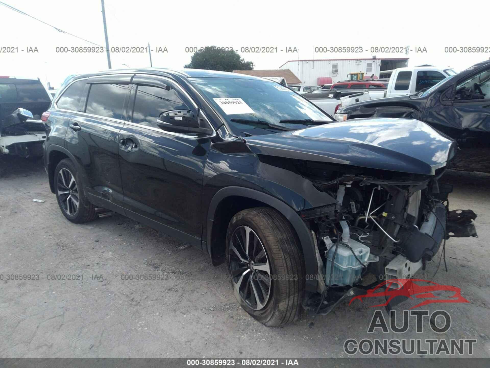 TOYOTA HIGHLANDER 2019 - 5TDBZRFH2KS992125