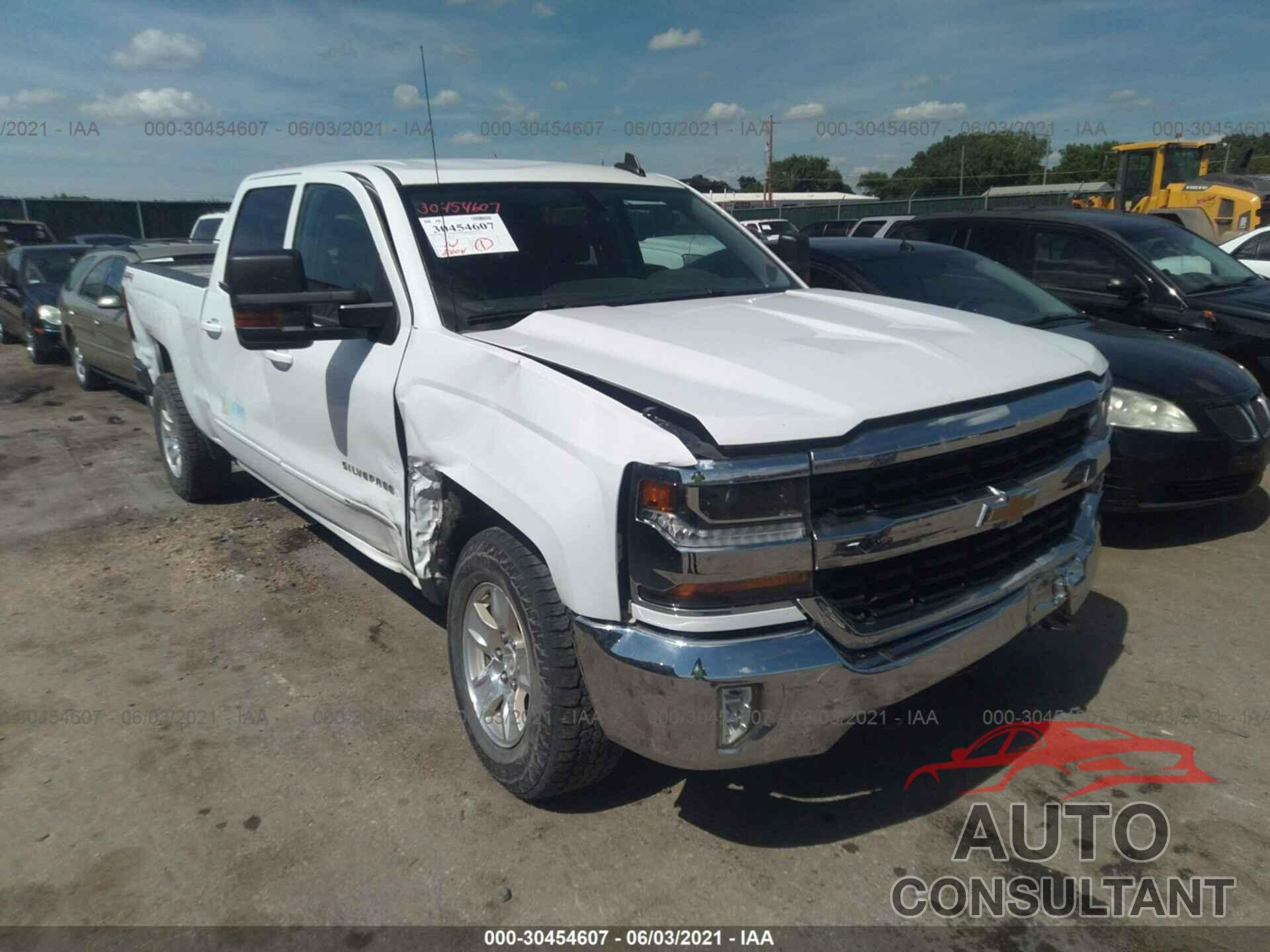 CHEVROLET SILVERADO 1500 2018 - 3GCUKREC7JG306483
