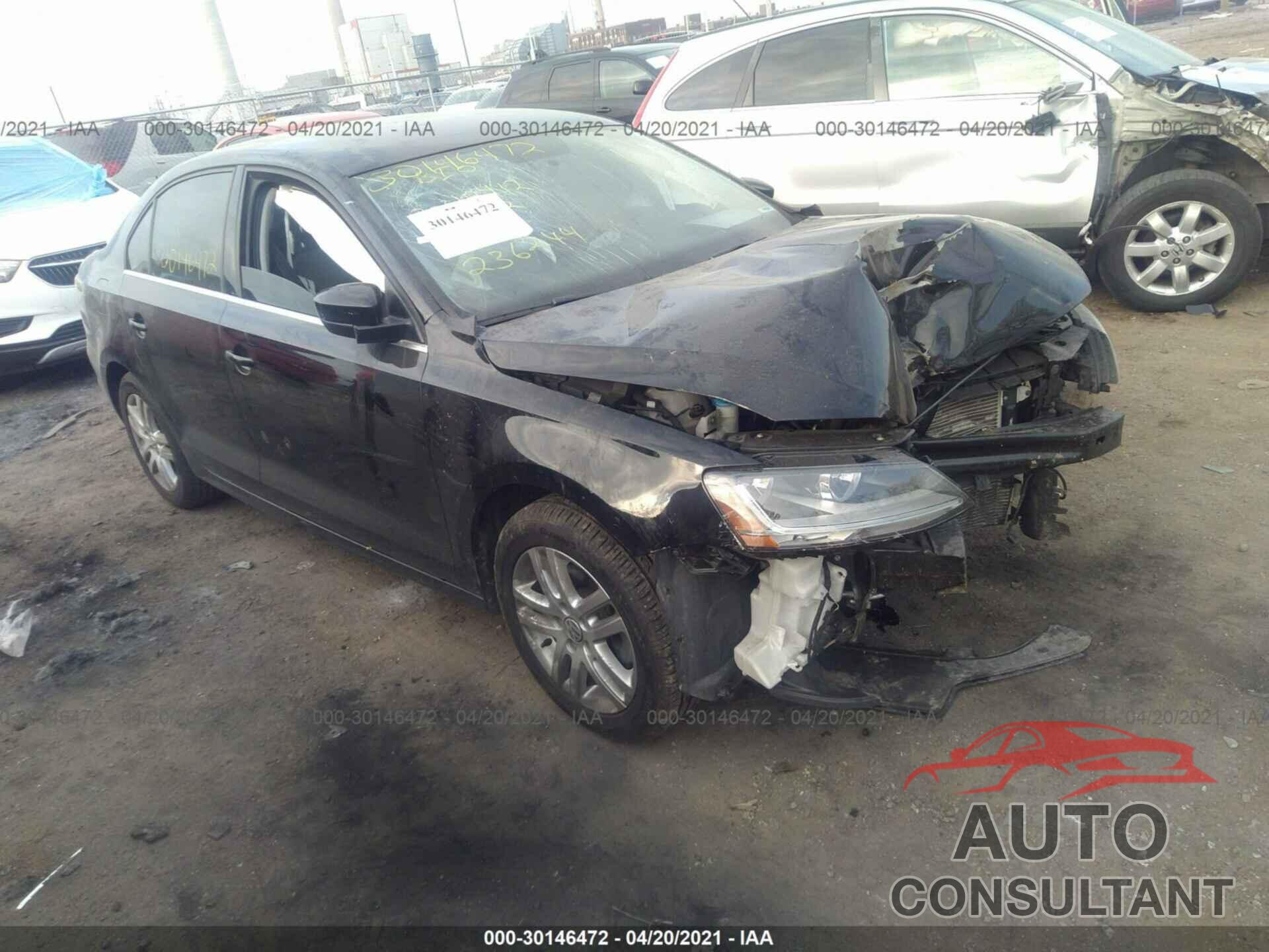 VOLKSWAGEN JETTA 2017 - 3VW2B7AJXHM236244