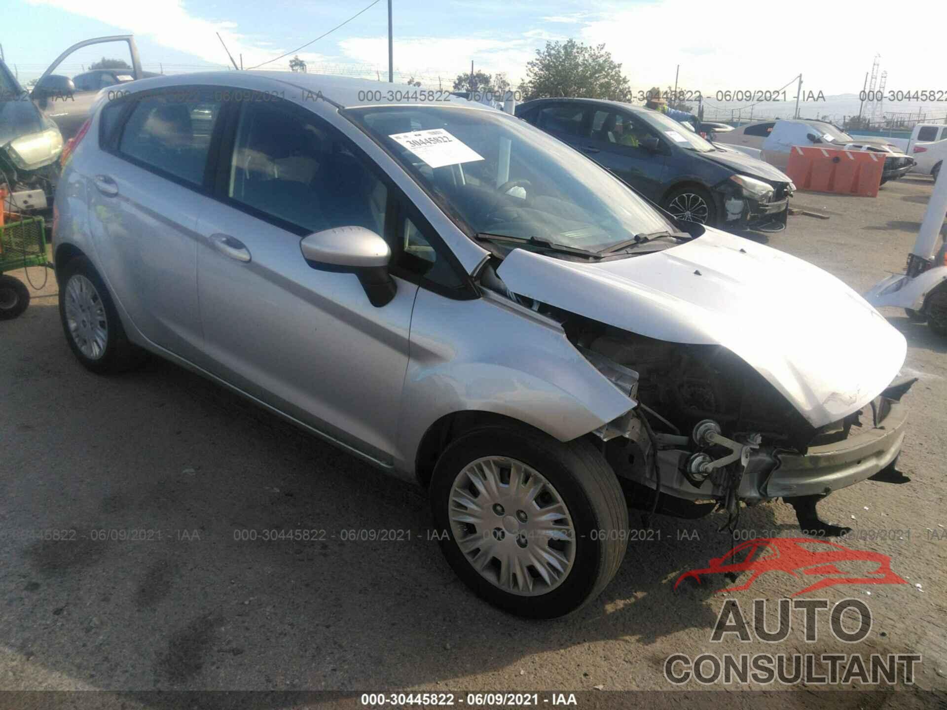 FORD FIESTA 2016 - 3FADP4TJ0GM130964