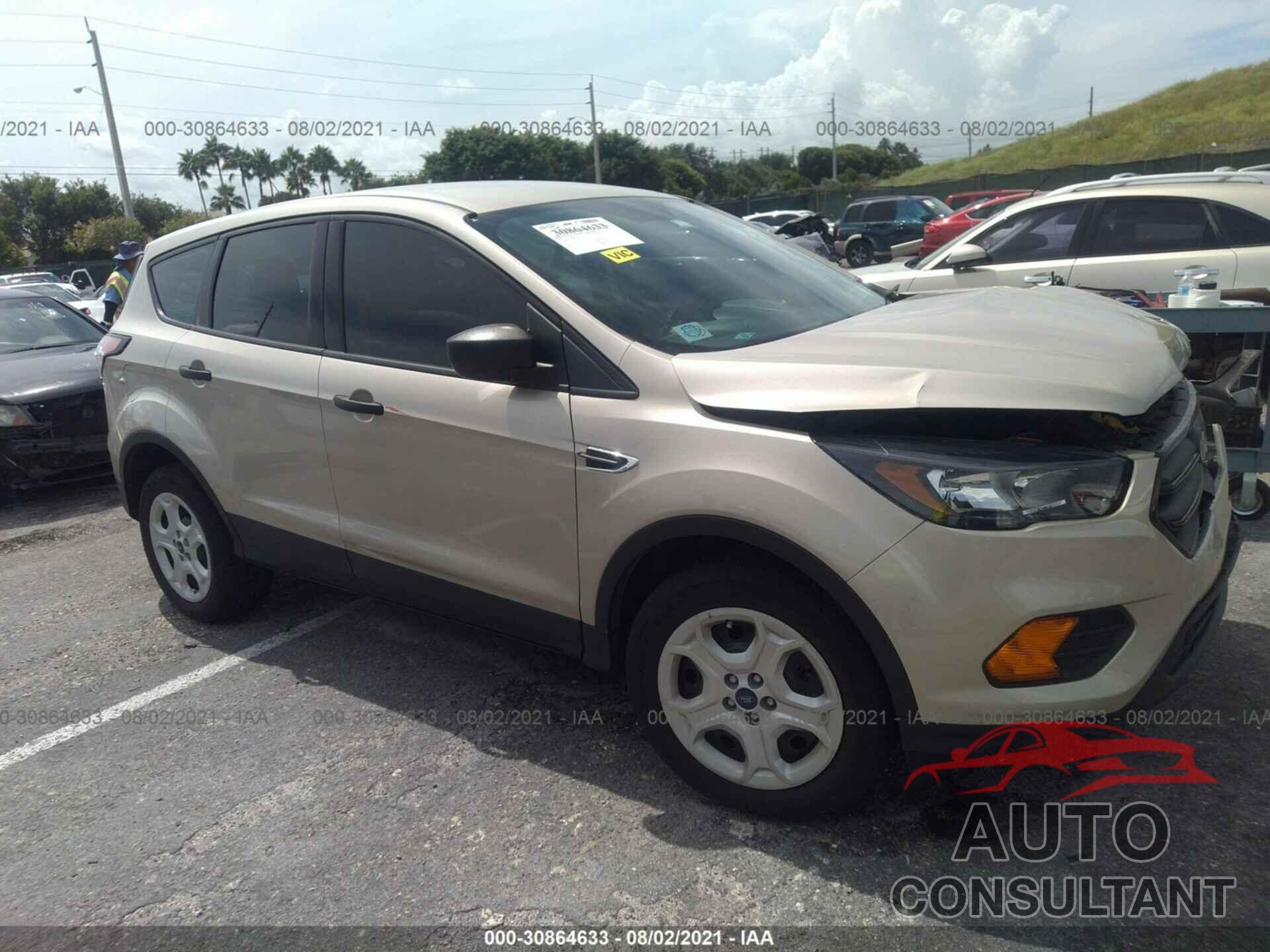 FORD ESCAPE 2018 - 1FMCU0F77JUB67807