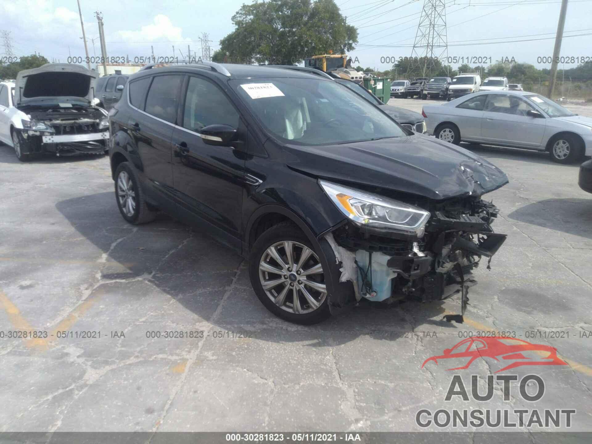 FORD ESCAPE 2017 - 1FMCU0JD4HUA31657
