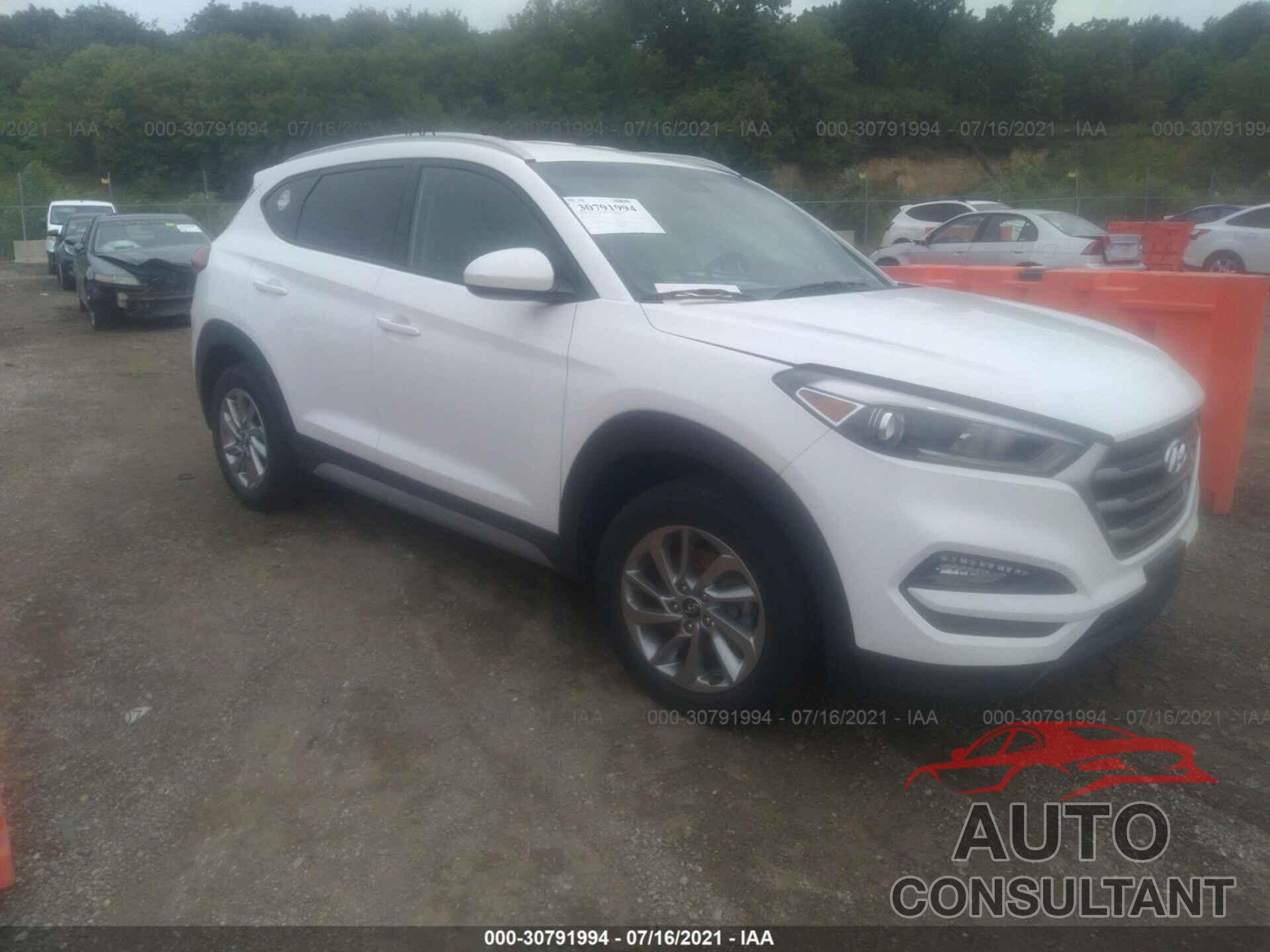 HYUNDAI TUCSON 2018 - KM8J3CA44JU674284