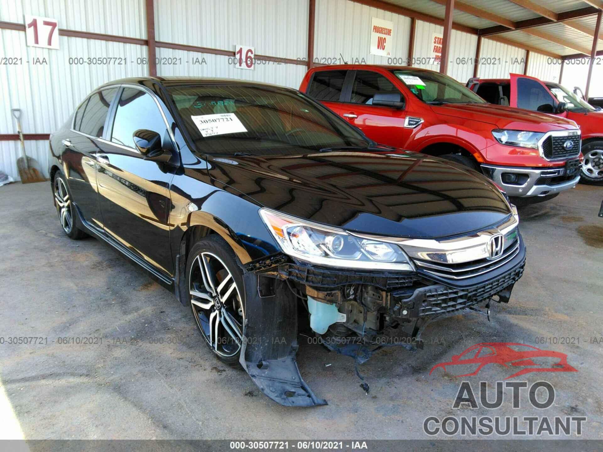 HONDA ACCORD SEDAN 2017 - 1HGCR2F52HA246962