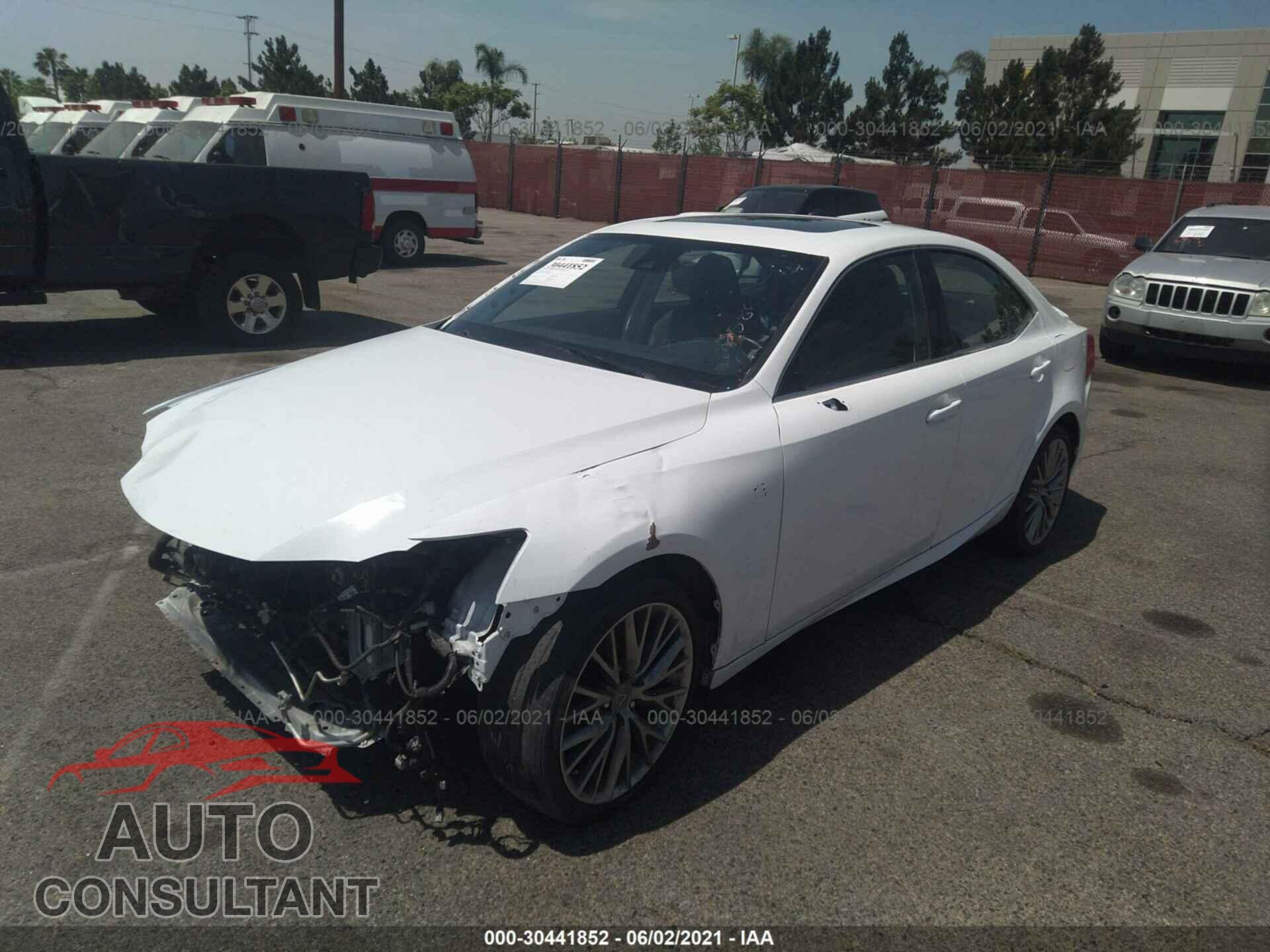 LEXUS IS 2019 - JTHBA1D29K5085867