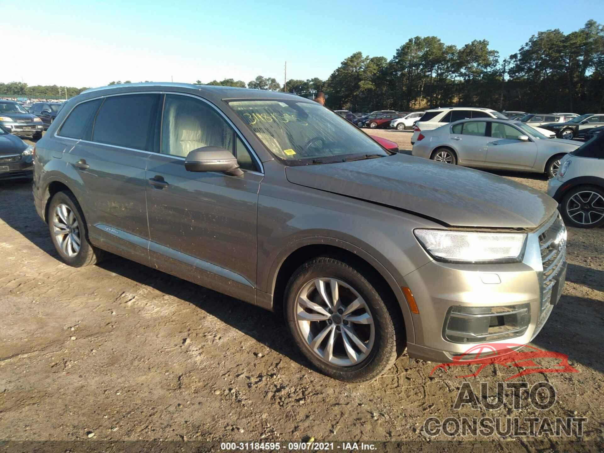 AUDI Q7 2017 - WA1LAAF72HD027557