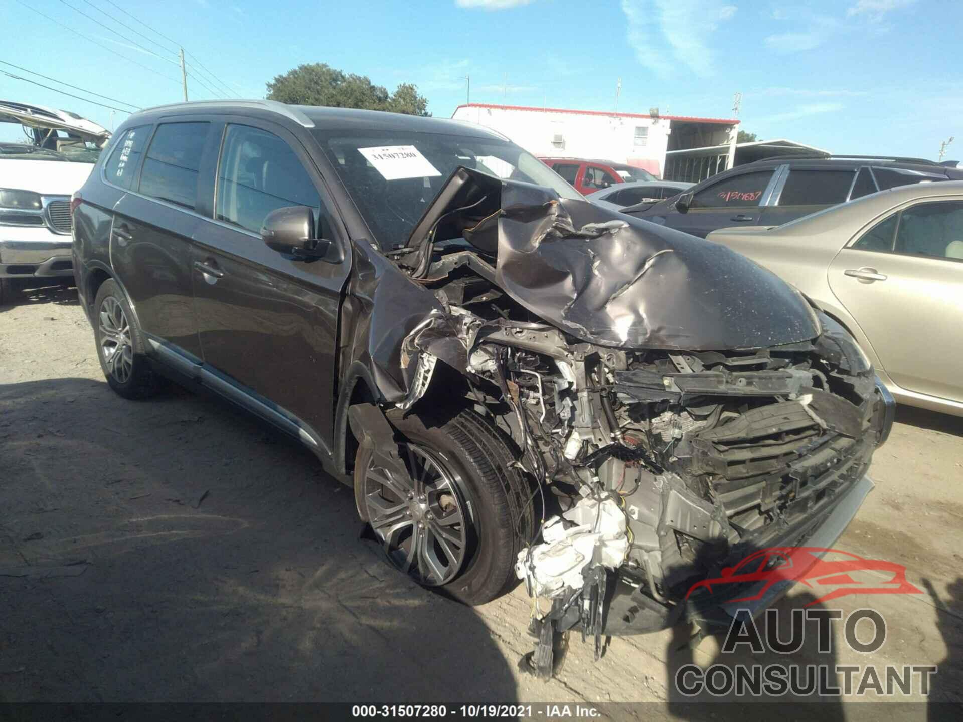 MITSUBISHI OUTLANDER 2017 - JA4AD3A3XHZ012810