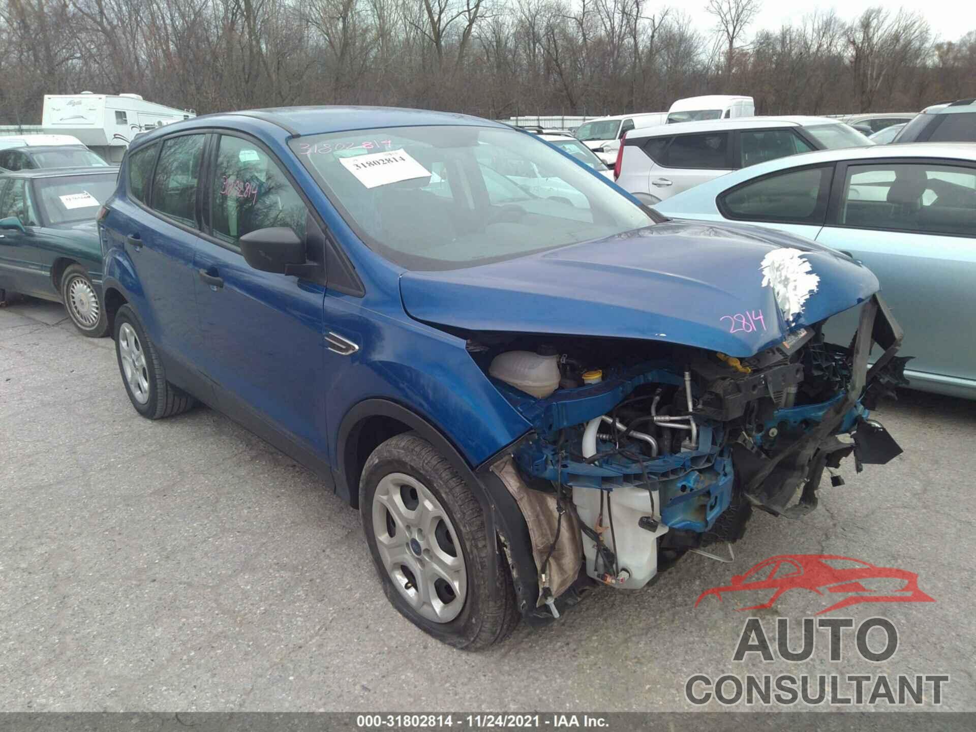 FORD ESCAPE 2017 - 1FMCU0F7XHUE46596