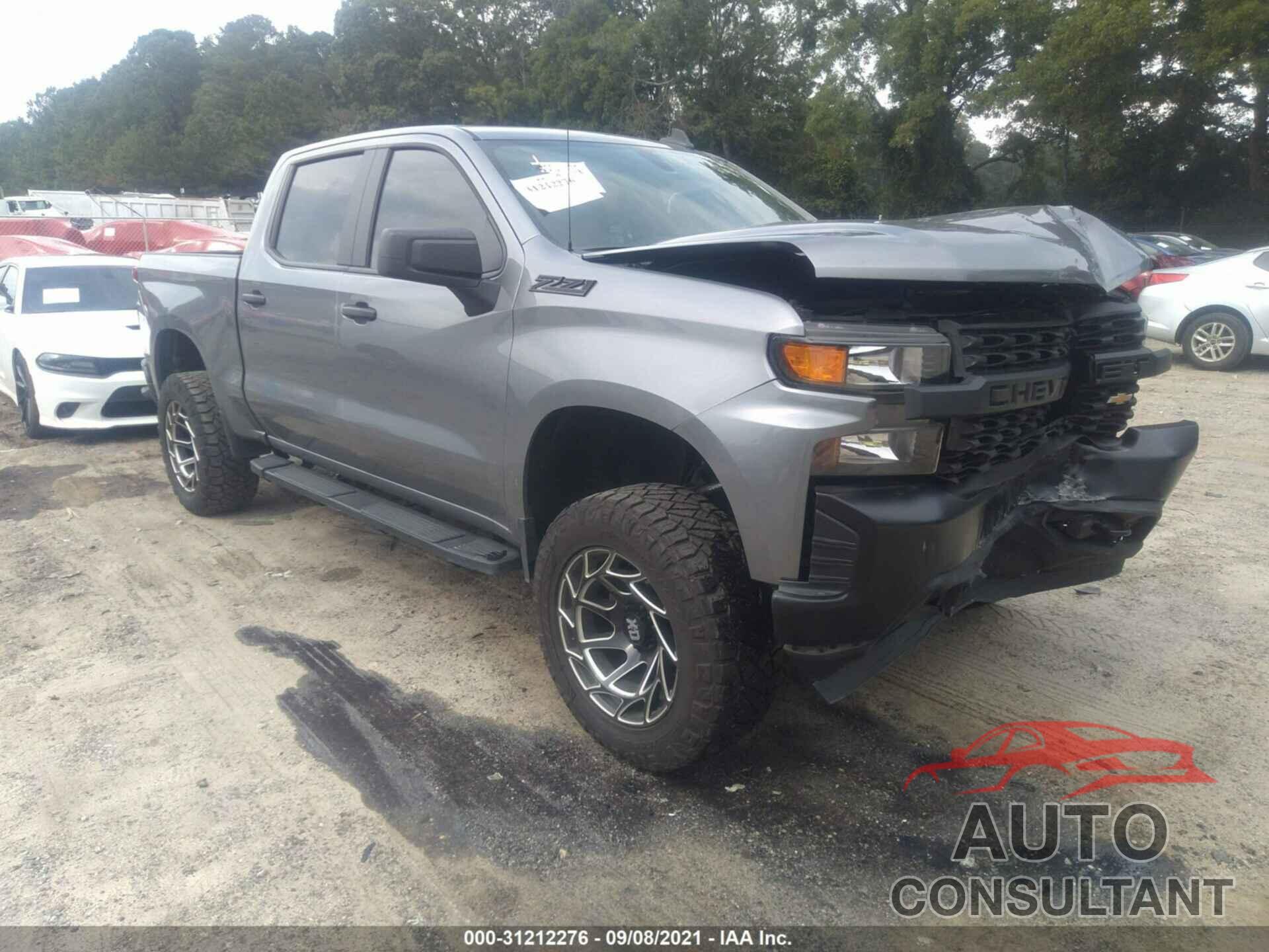 CHEVROLET SILVERADO 1500 2021 - 1GCUYAEF5MZ162379