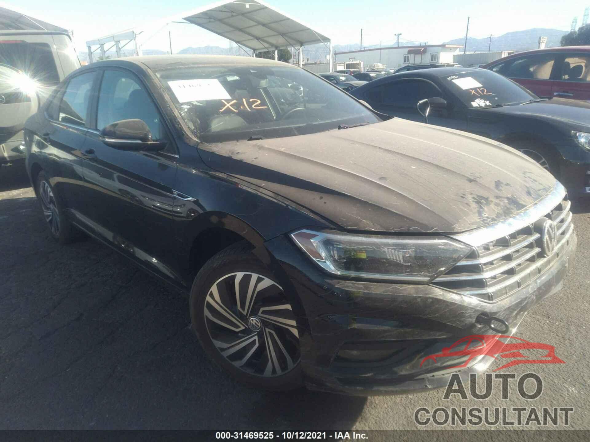 VOLKSWAGEN JETTA 2020 - 3VWGB7BU3LM055476