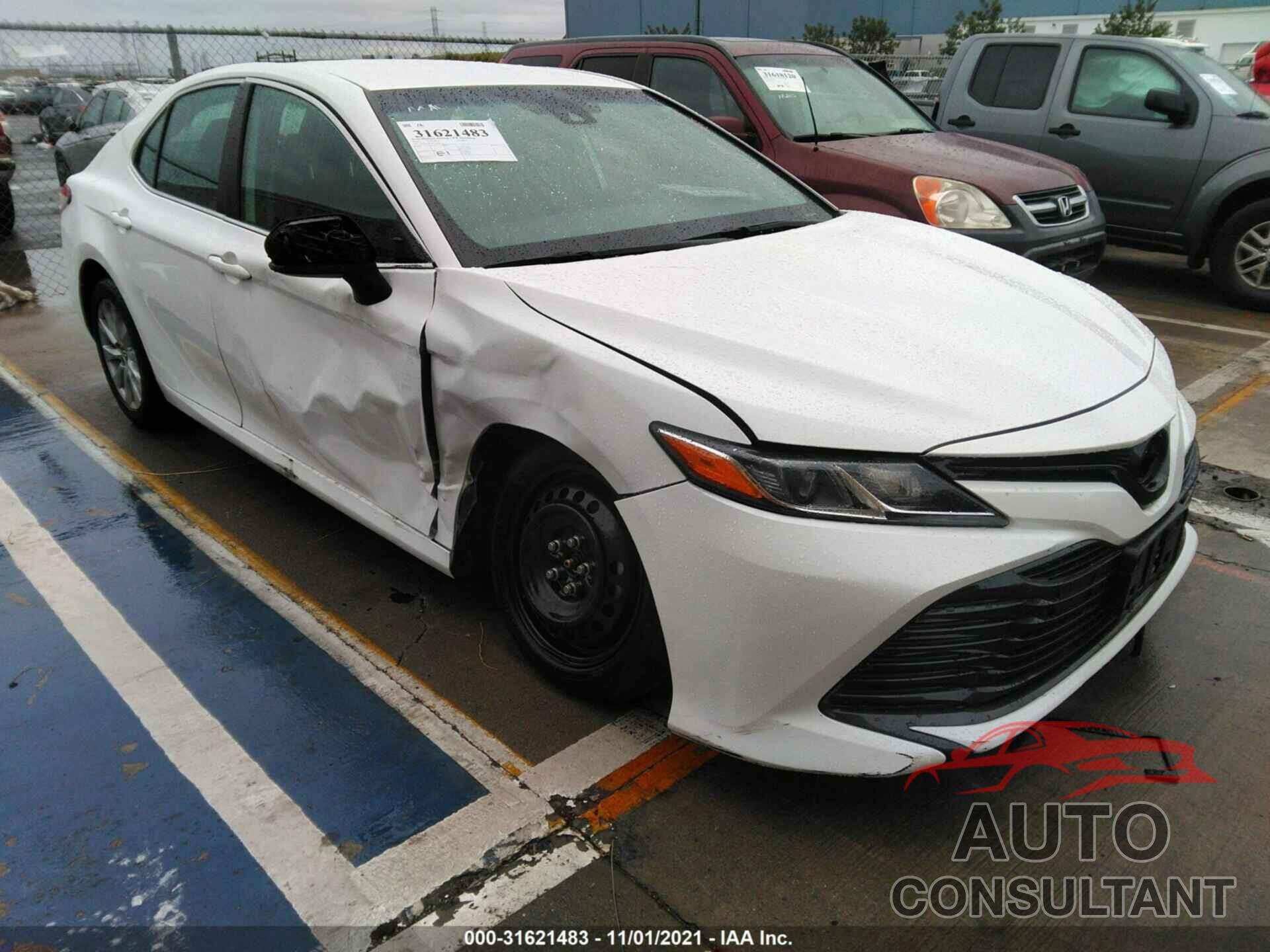 TOYOTA CAMRY 2019 - 4T1B11HK9KU228166
