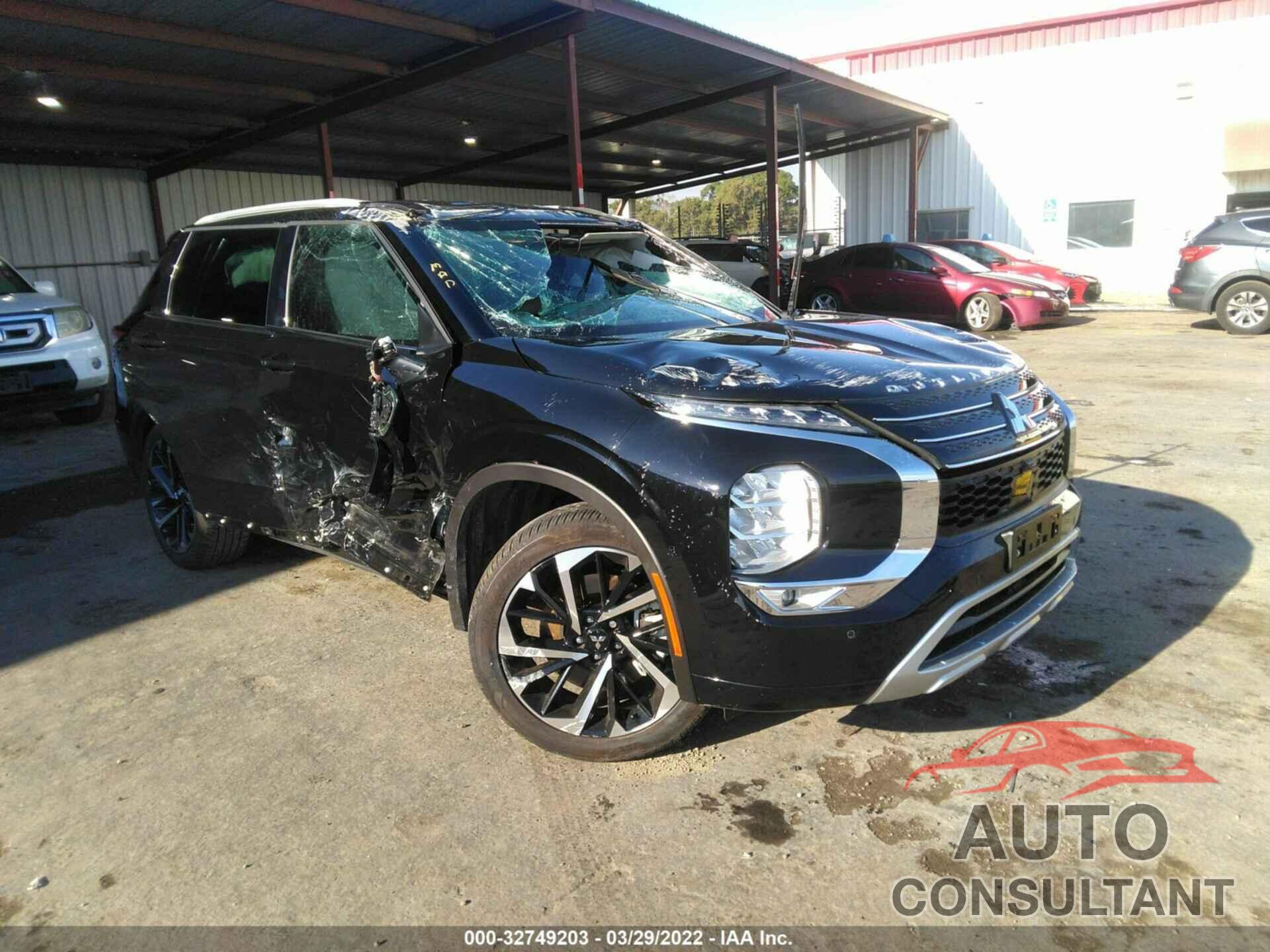 MITSUBISHI OUTLANDER 2022 - JA4J3VA82NZ023287