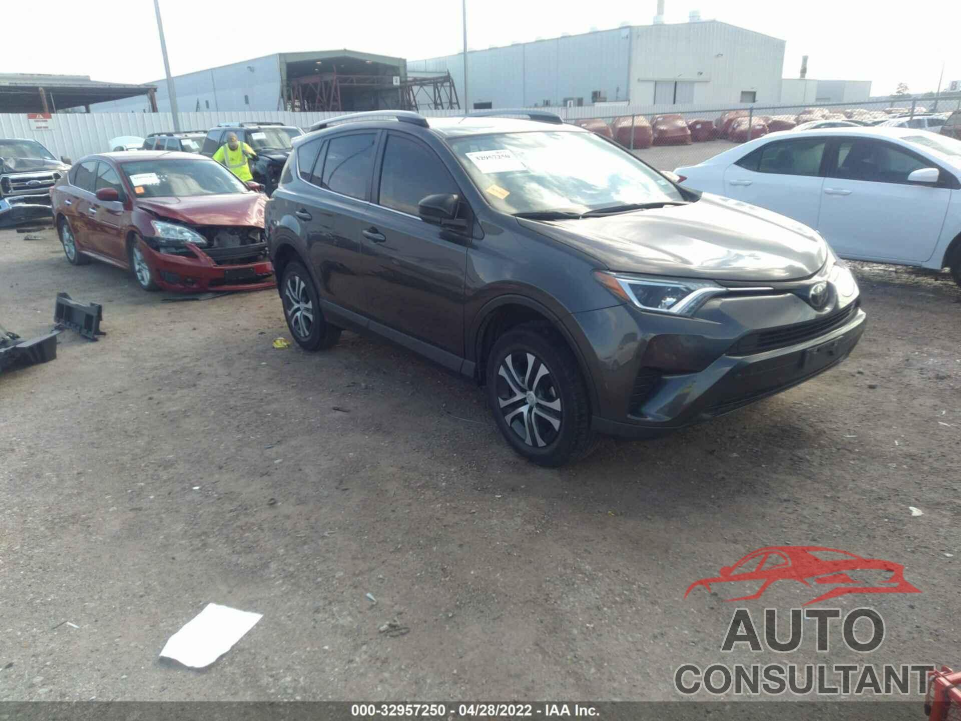 TOYOTA RAV4 2018 - JTMZFREV1JJ209564