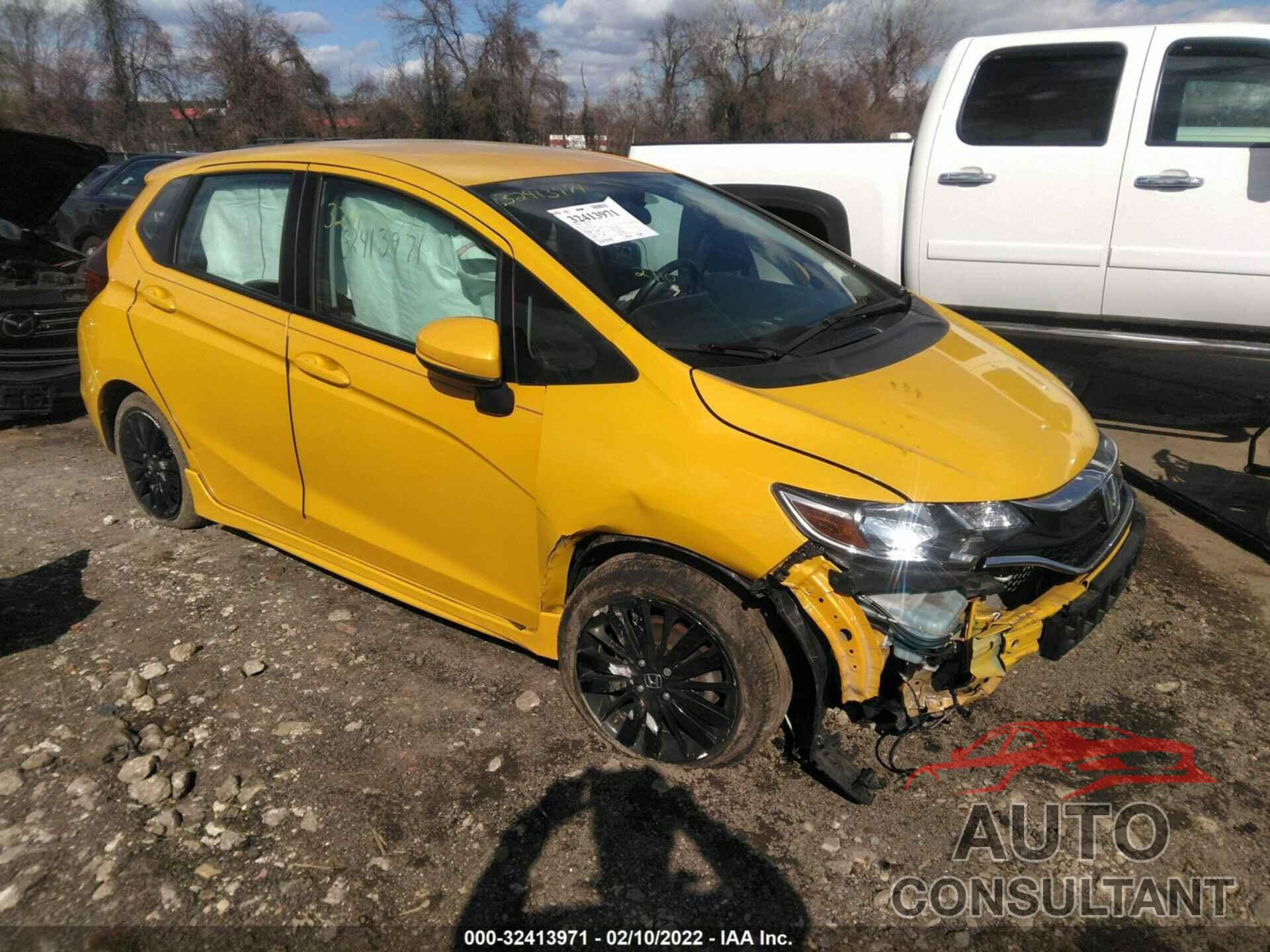 HONDA FIT 2018 - 3HGGK5G62JM716947