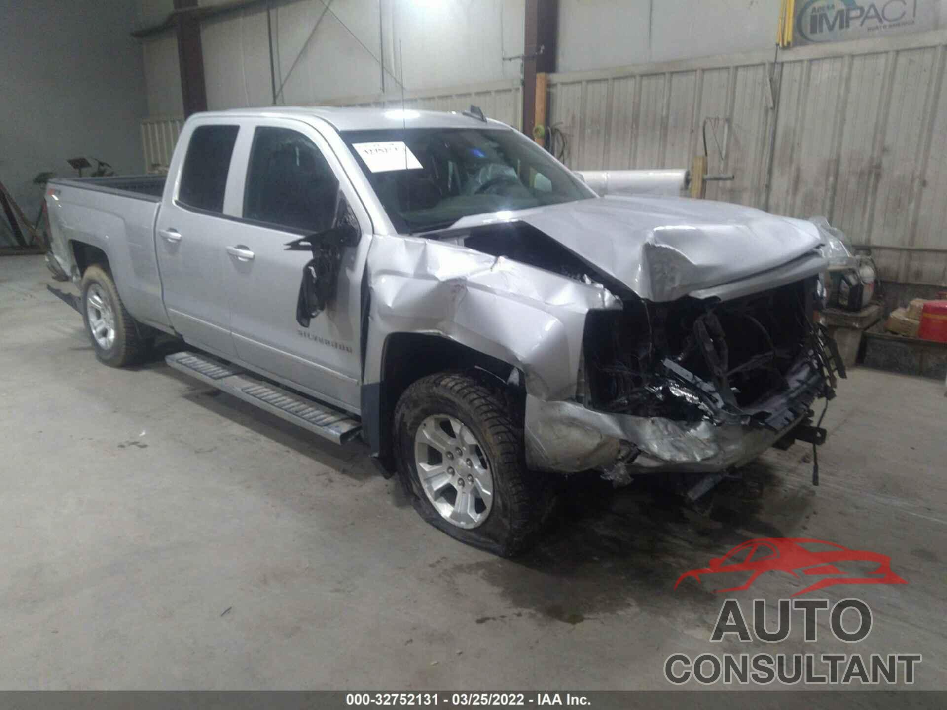 CHEVROLET SILVERADO 1500 2016 - 1GCVKREC4GZ307281