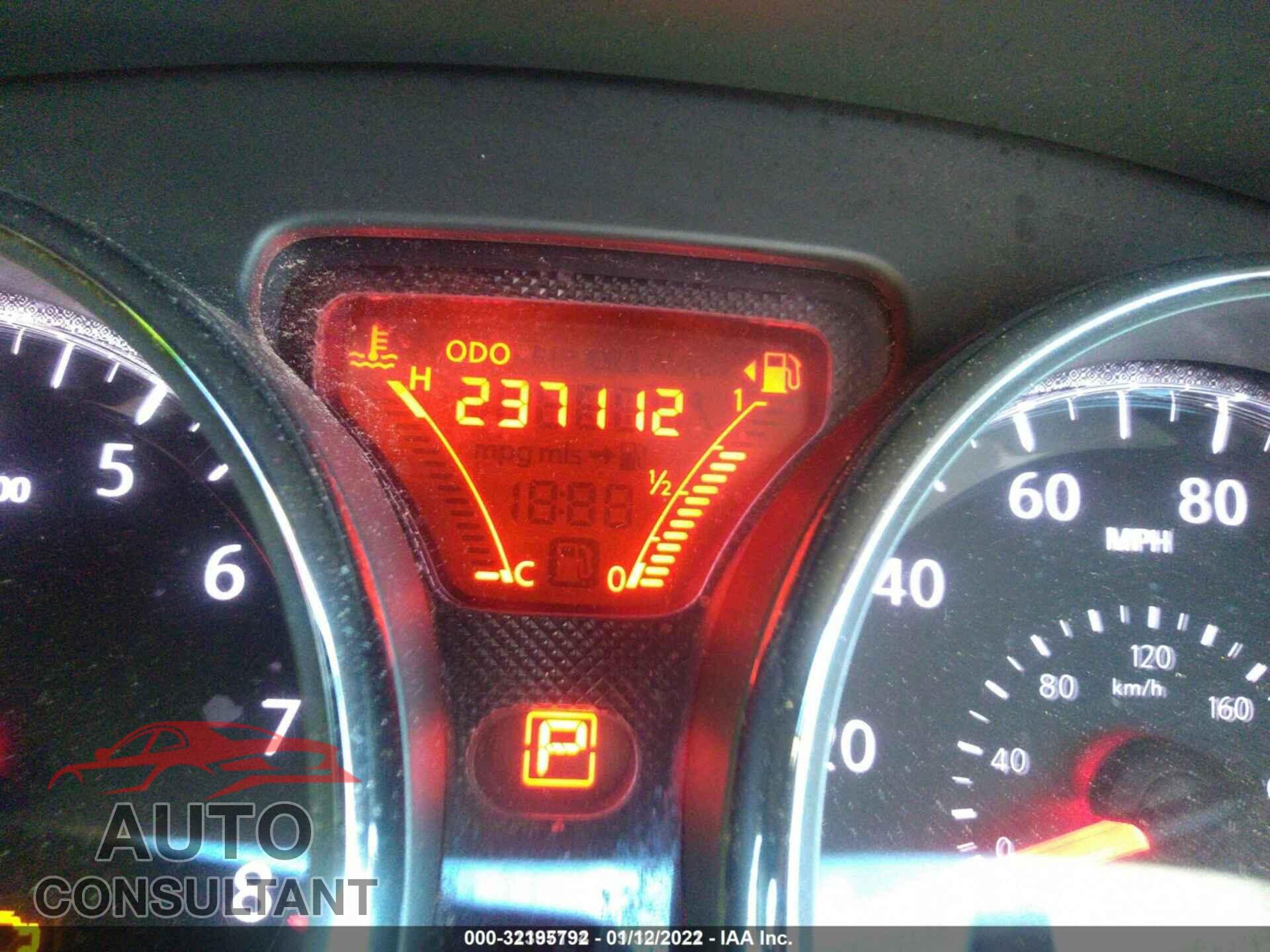 NISSAN VERSA NOTE 2016 - 3N1CE2CP8GL405994