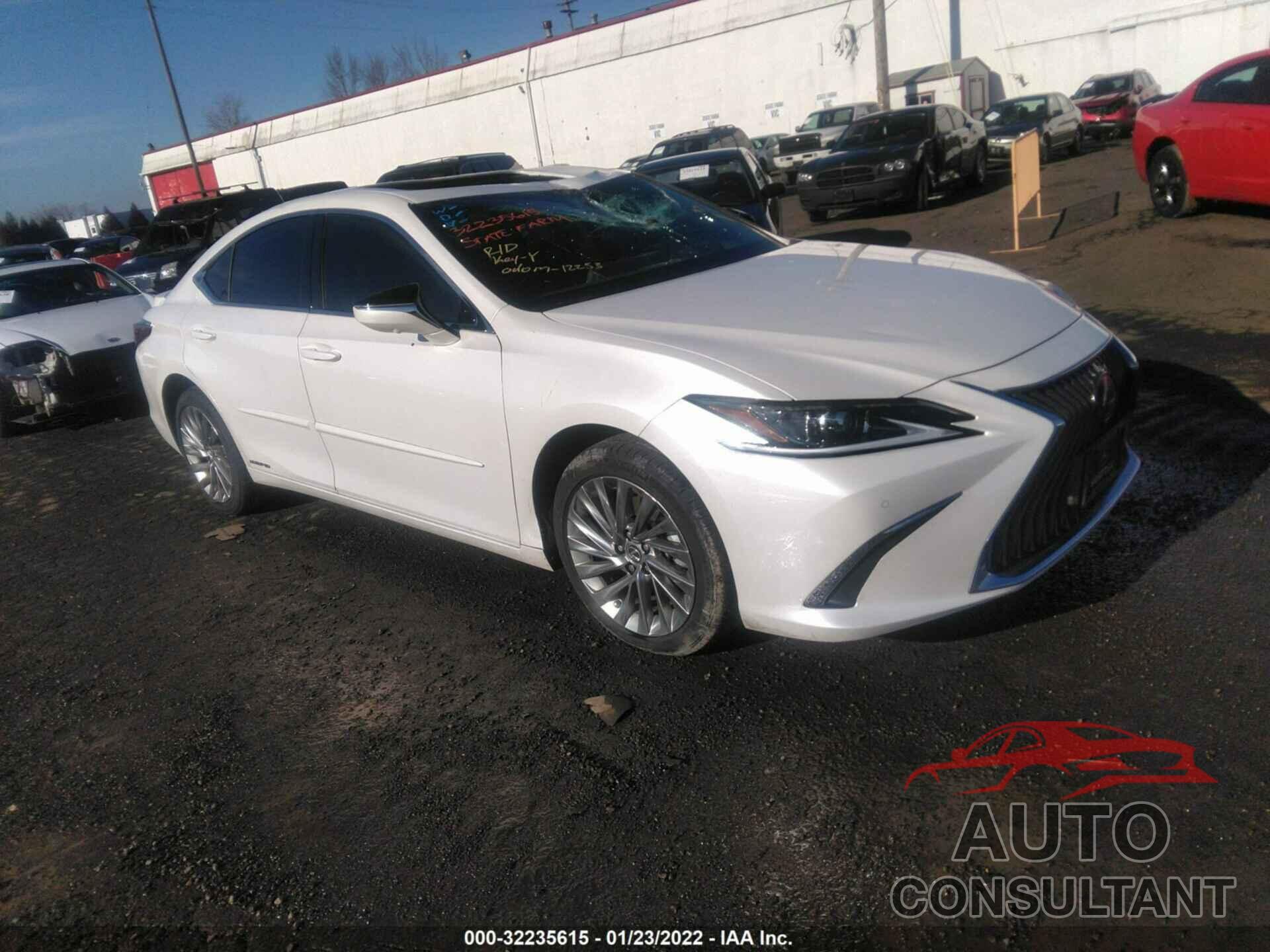 LEXUS ES 2020 - 58AE21B14LU008535