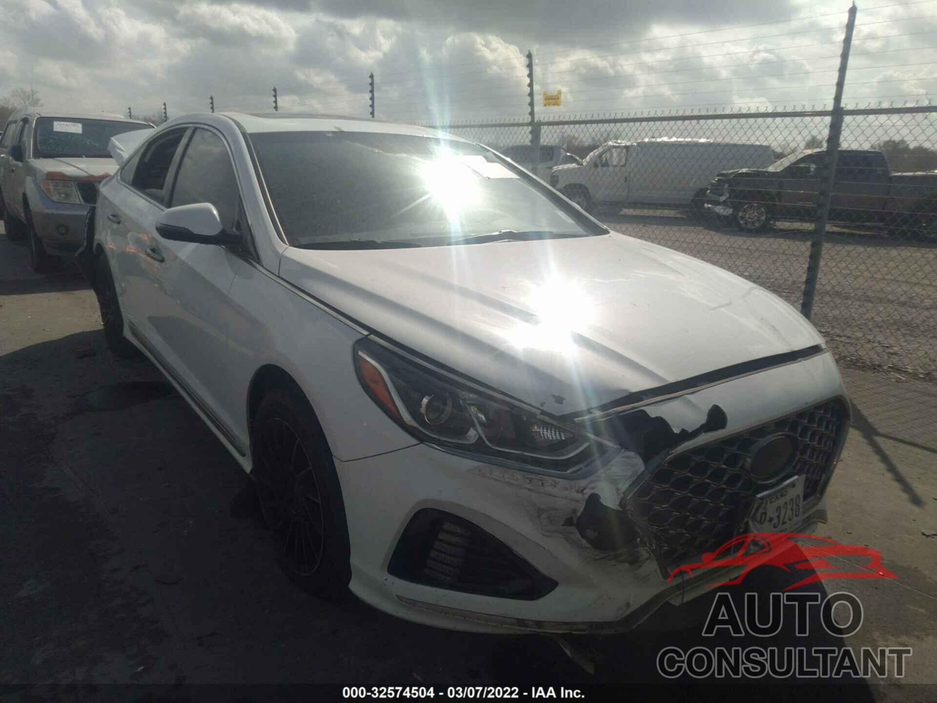 HYUNDAI SONATA 2018 - 5NPE34AF3JH636147