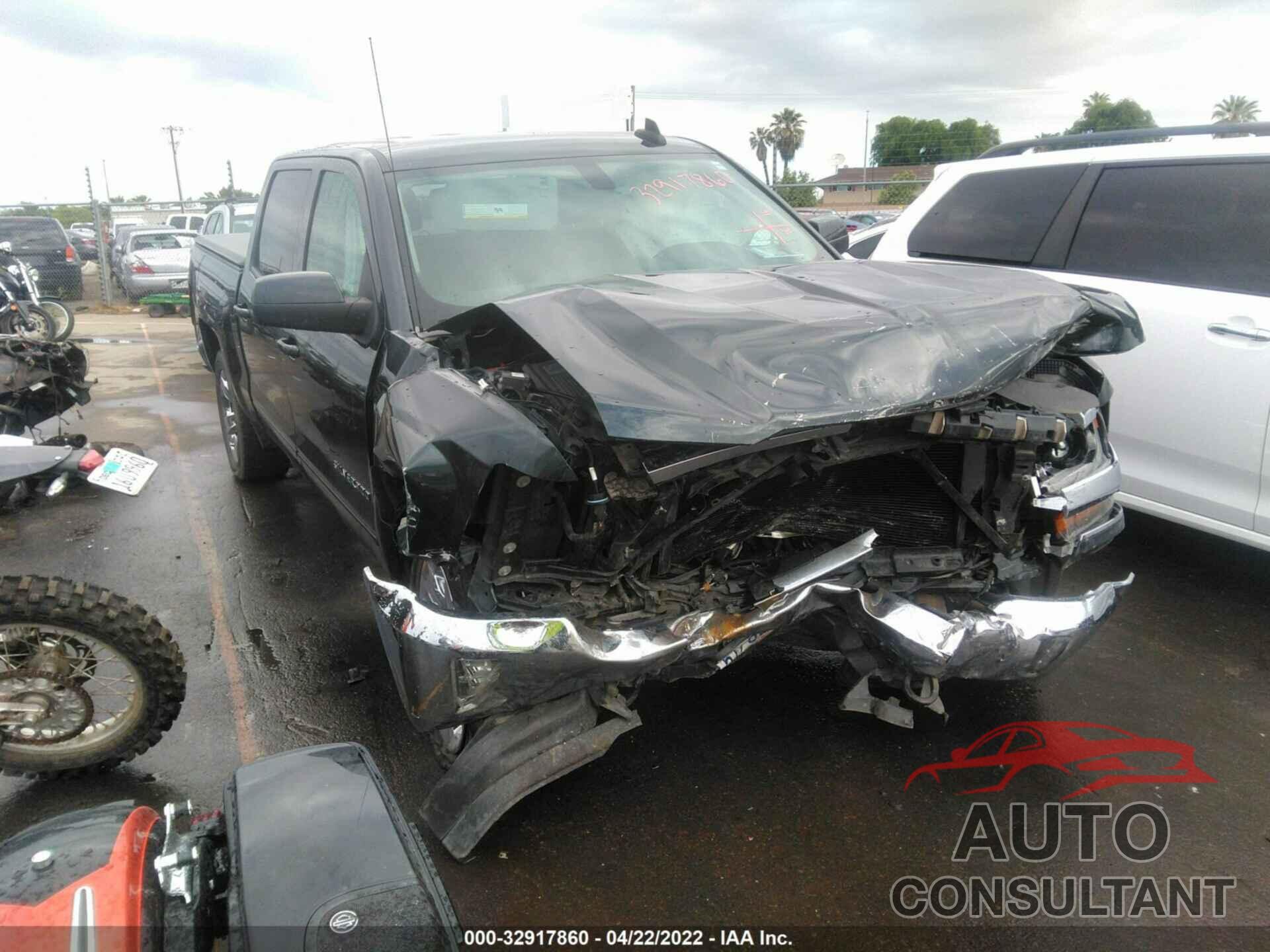 CHEVROLET SILVERADO 1500 2018 - 3GCUKRER4JG336156