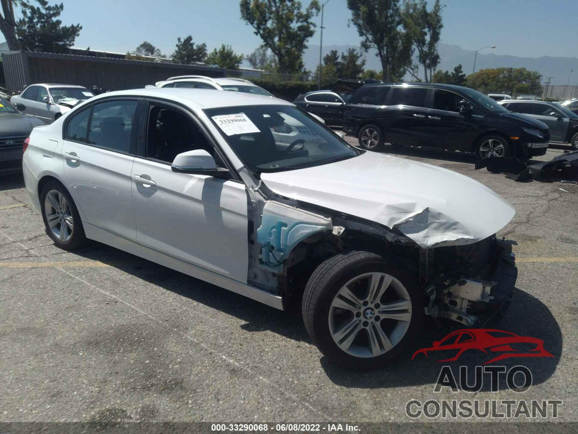 BMW 3 SERIES 2016 - WBA8E9G52GNT43106