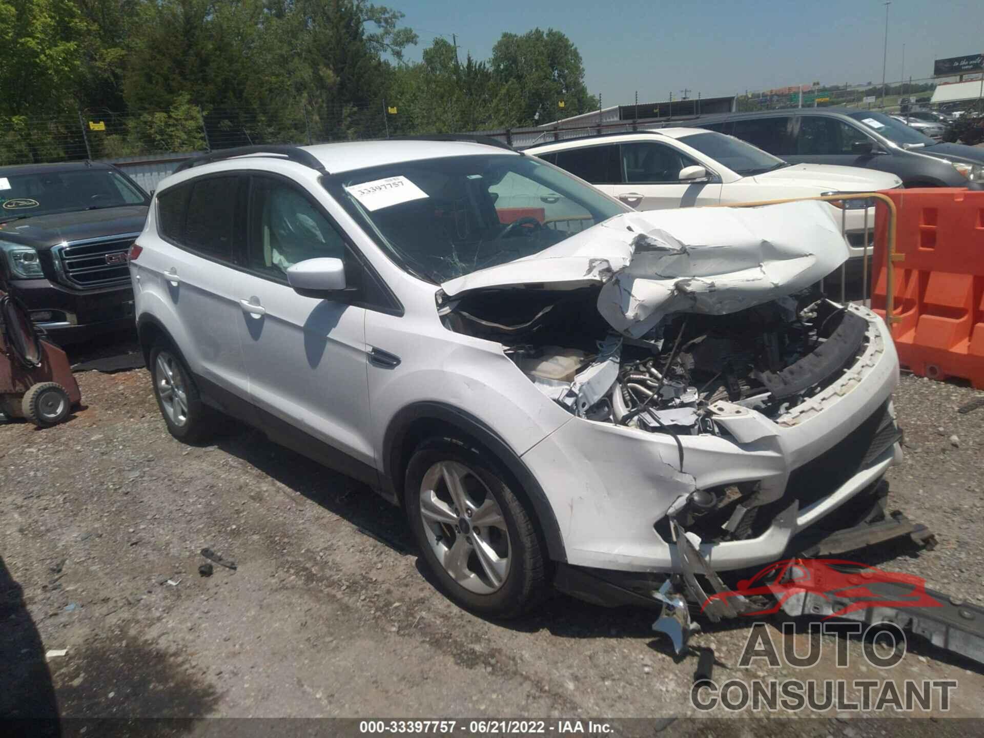 FORD ESCAPE 2016 - 1FMCU0GX9GUB25839