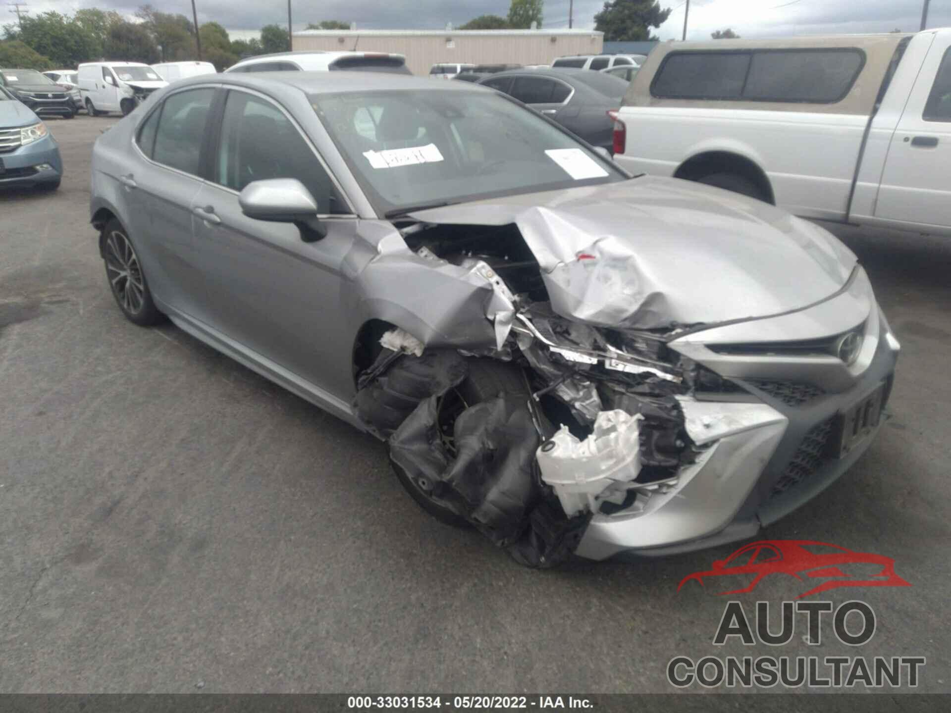 TOYOTA CAMRY 2019 - 4T1B11HKXKU706563
